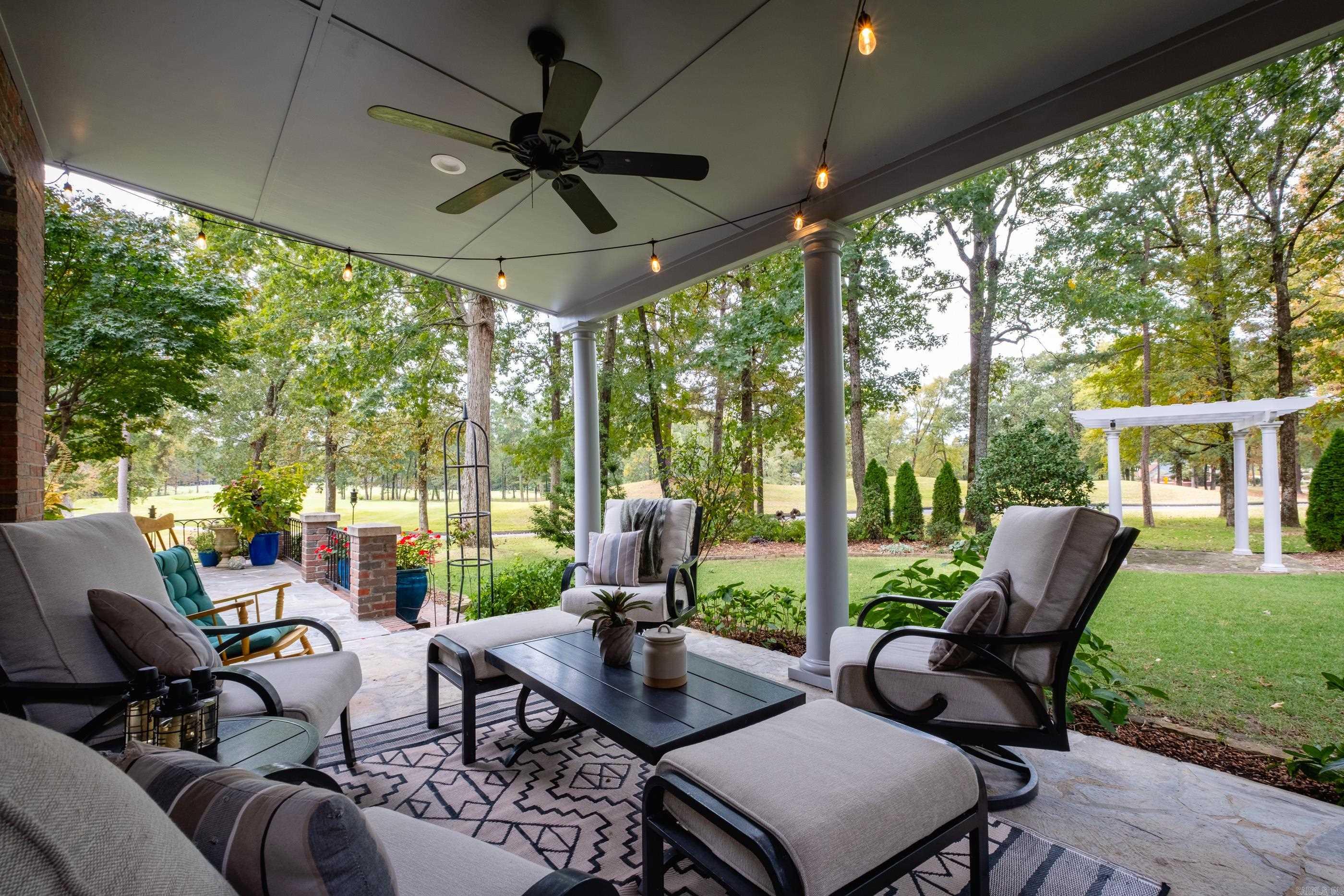 CHENAL VALLEY AVIGNON COURT - Residential