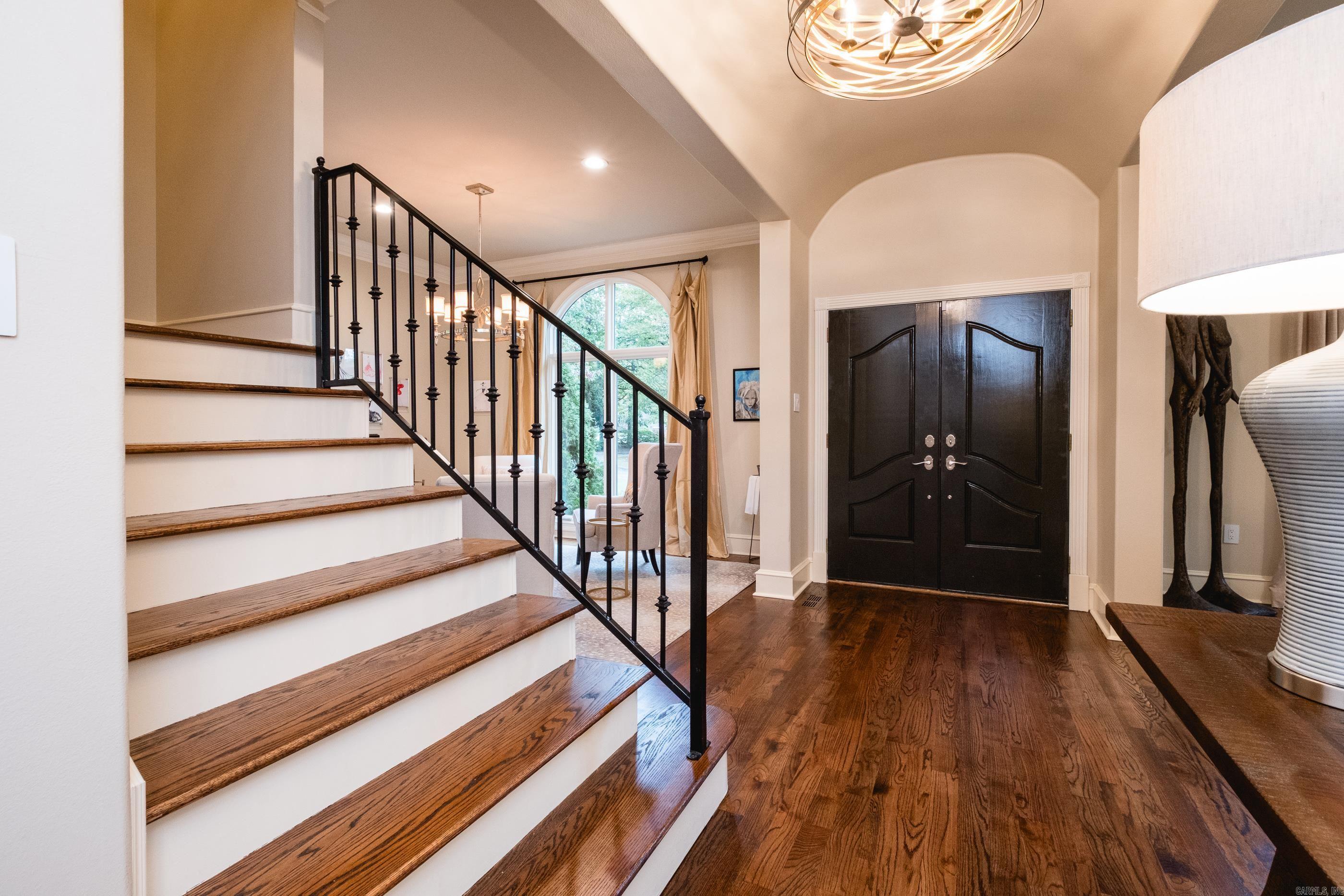 CHENAL VALLEY AVIGNON COURT - Residential