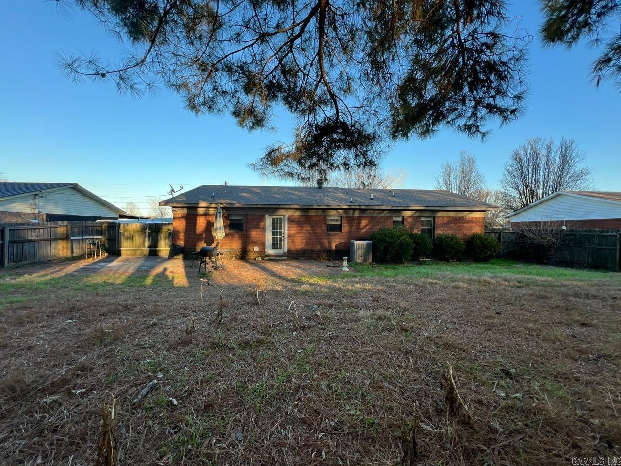 WOODLAND ACRES - Residential