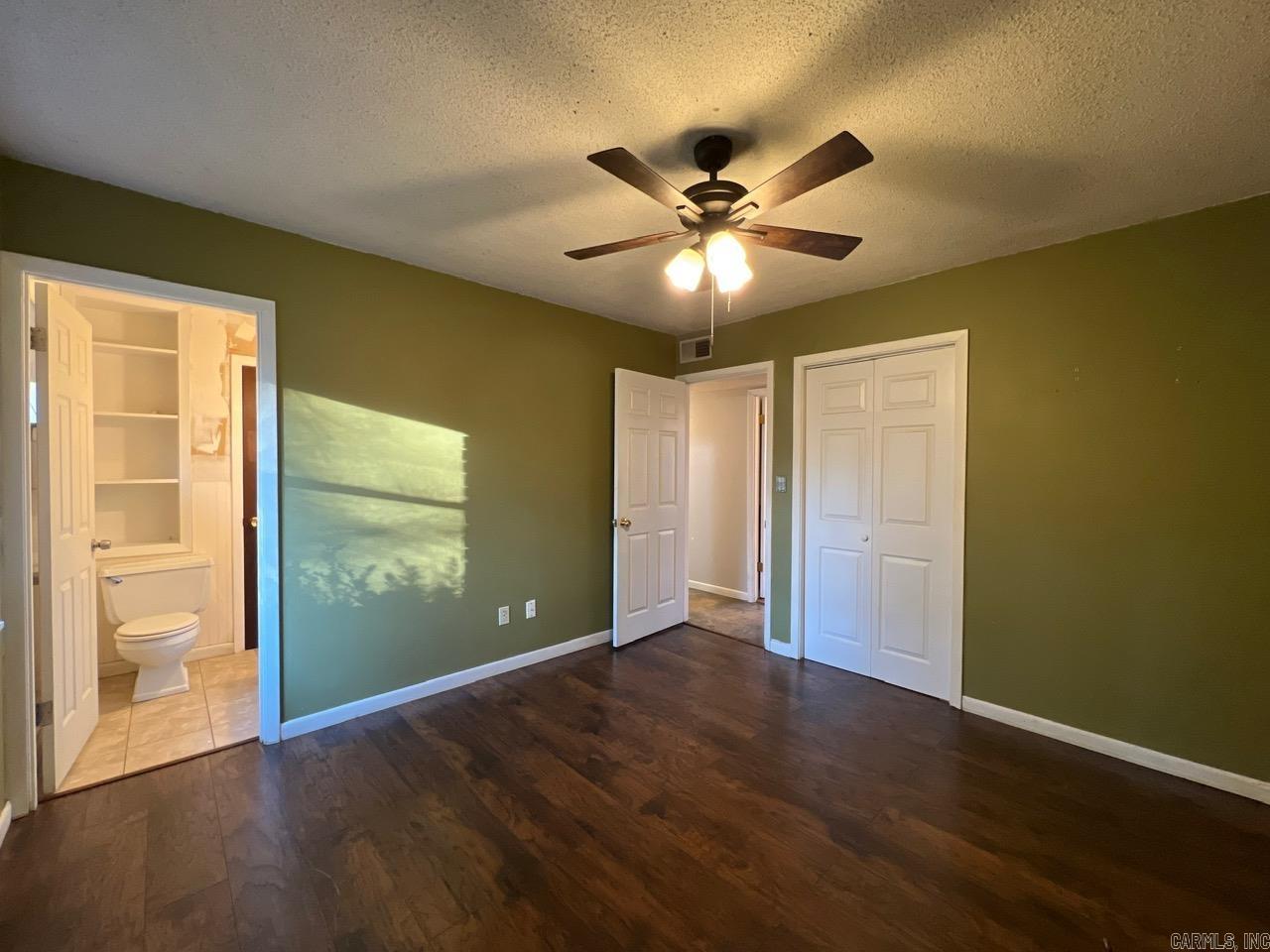 WOODLAND ACRES - Residential