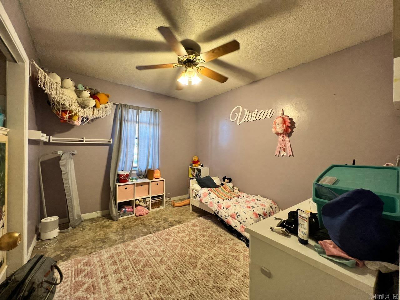 WOODLAND ACRES - Residential