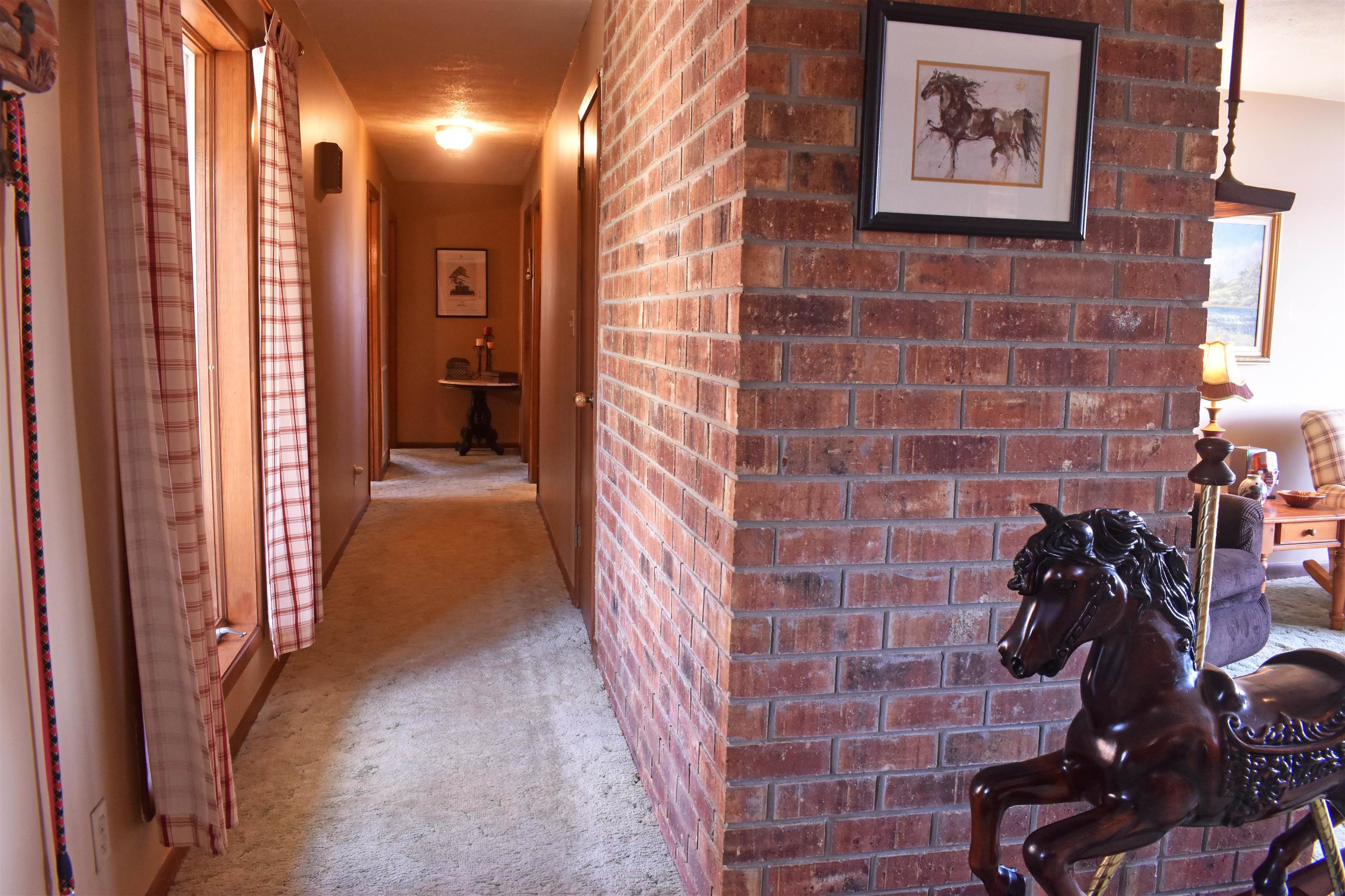 CROWN VIEW - Residential