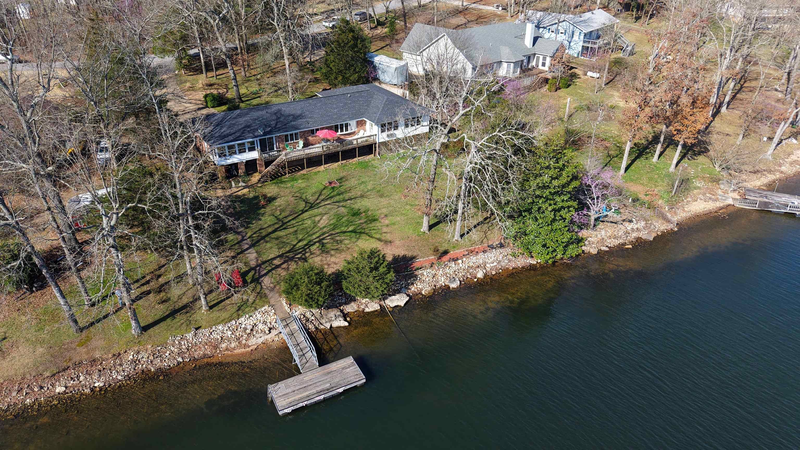 CROWN VIEW - Residential