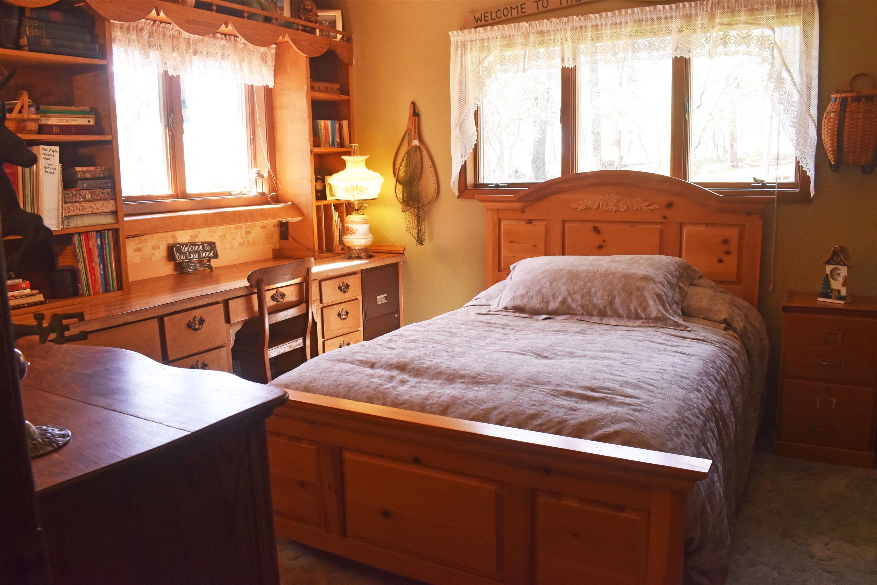 CROWN VIEW - Residential