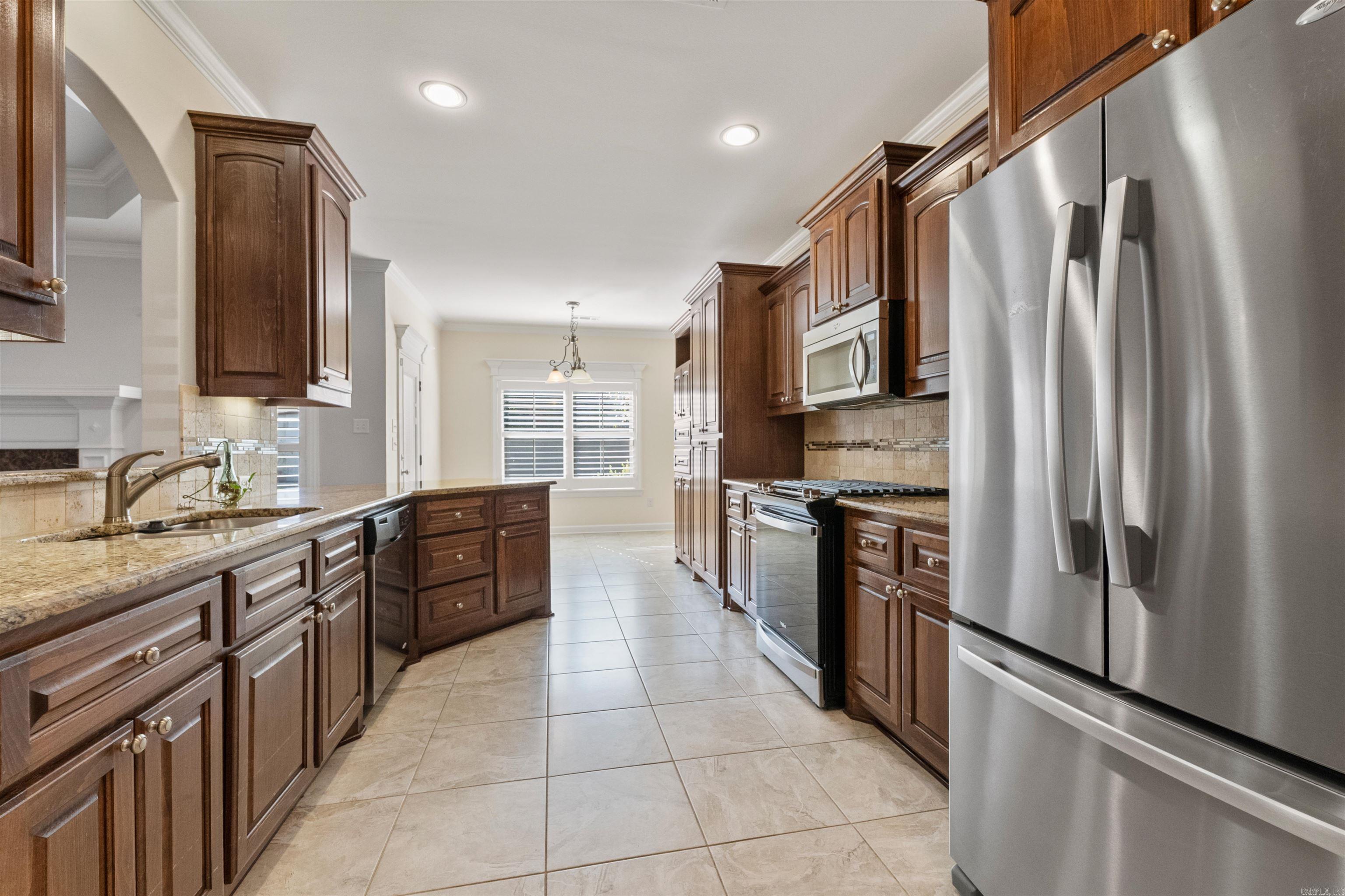 OAK GLENN - Residential