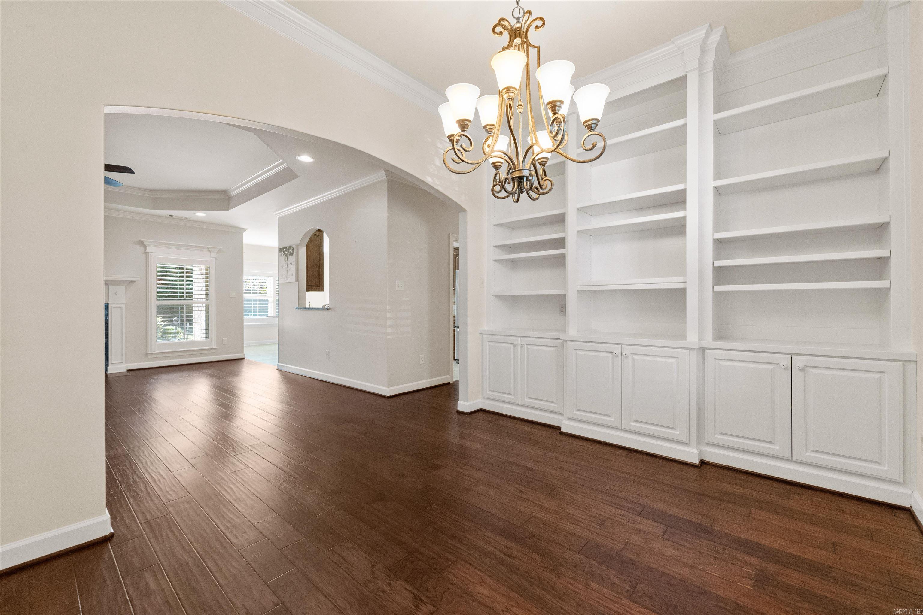 OAK GLENN - Residential