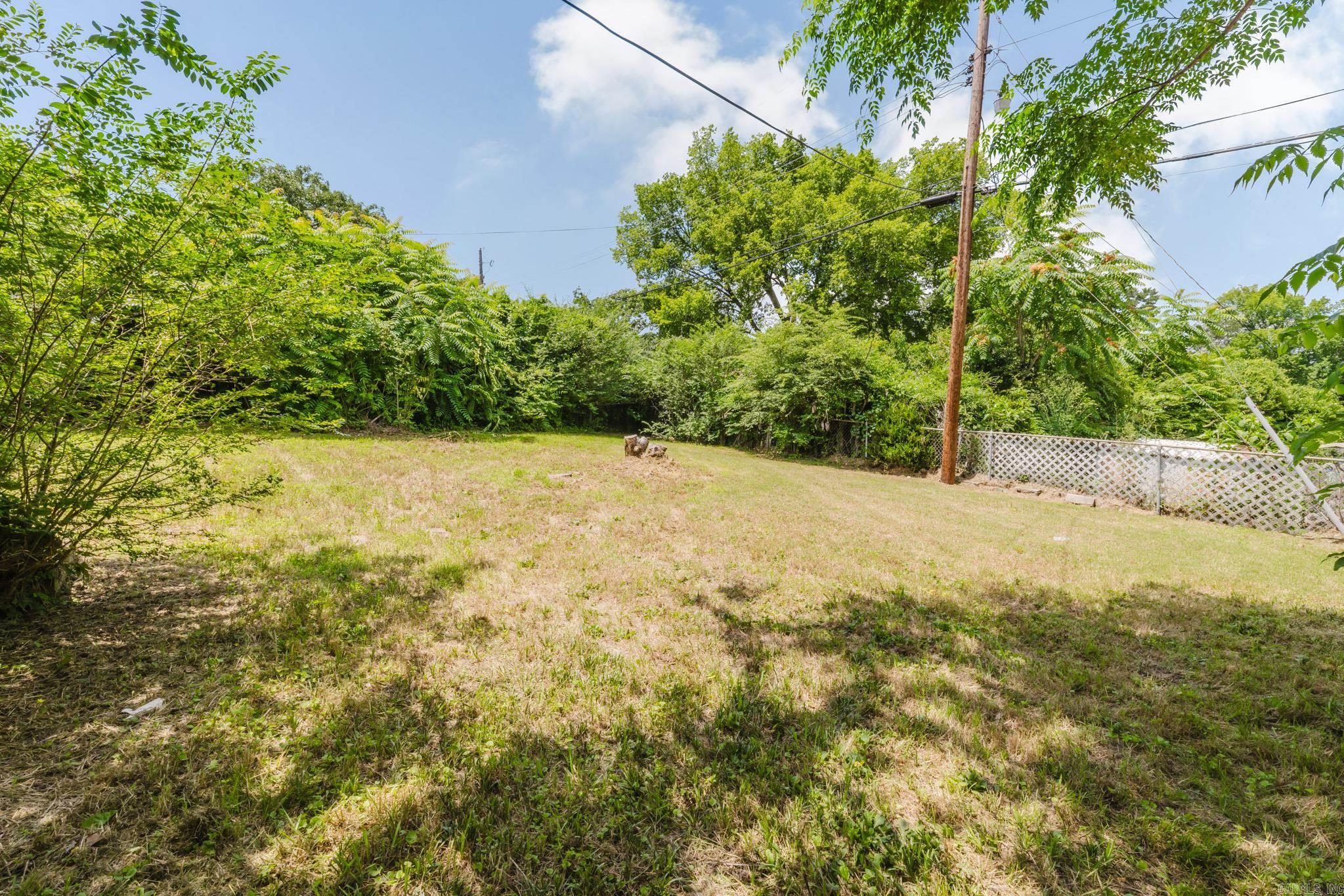 MEADOWCLIFF - Residential