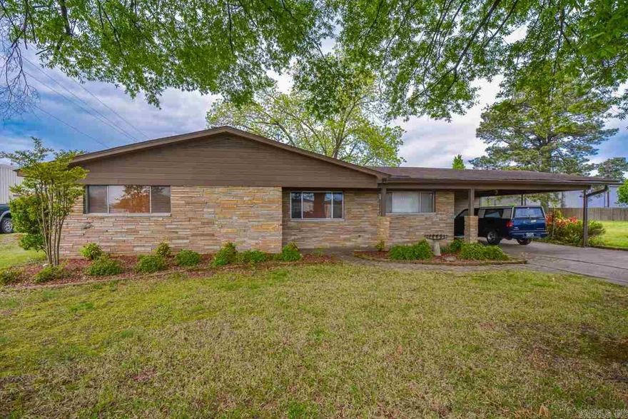 This 3-bedroom, 2-bath home offers solid potential and a great opportunity for buyers looking to add their personal touch. Featuring a stacked stone exterior and a fully fenced backyard, the property provides both curb appeal and functional outdoor space. Inside, the layout is spacious and practical, ready for updates to transform it into a truly charming home. With a little TLC, this property could shine—perfect for investors, first-time homeowners, or anyone seeking a value-add opportunity in a convenient North Little Rock location. REMARKS