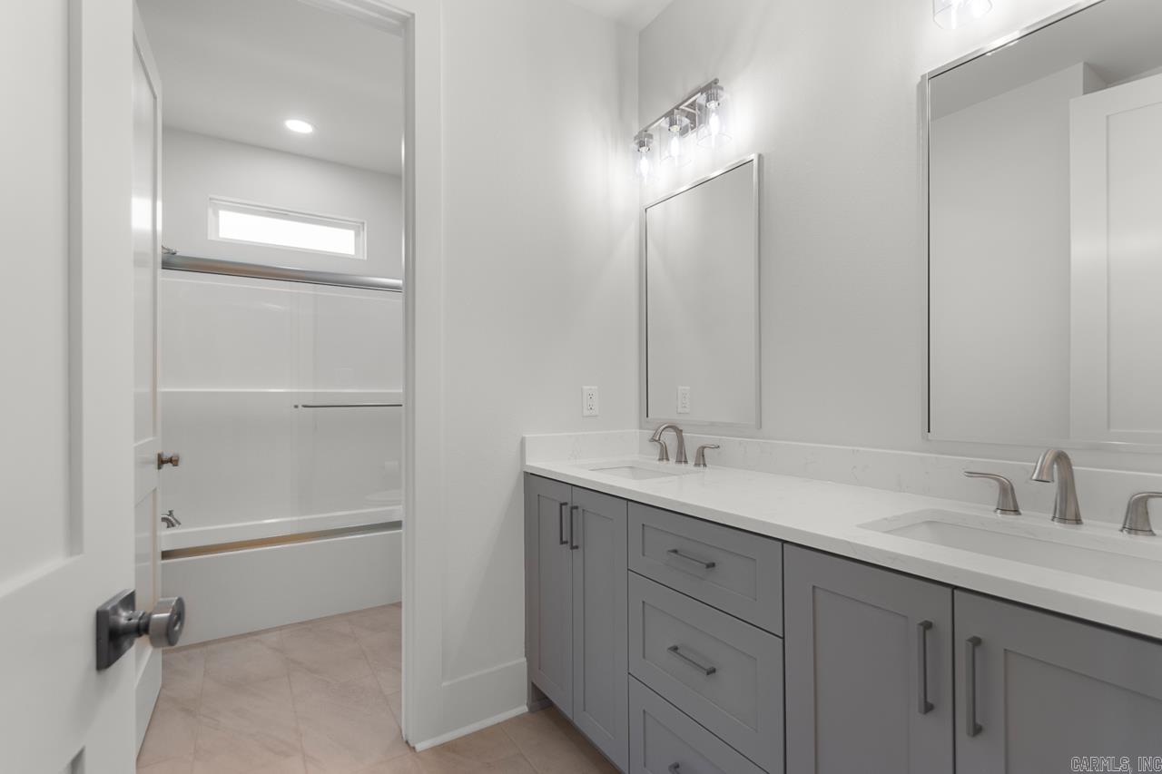 COLDWATER CREEK - Residential