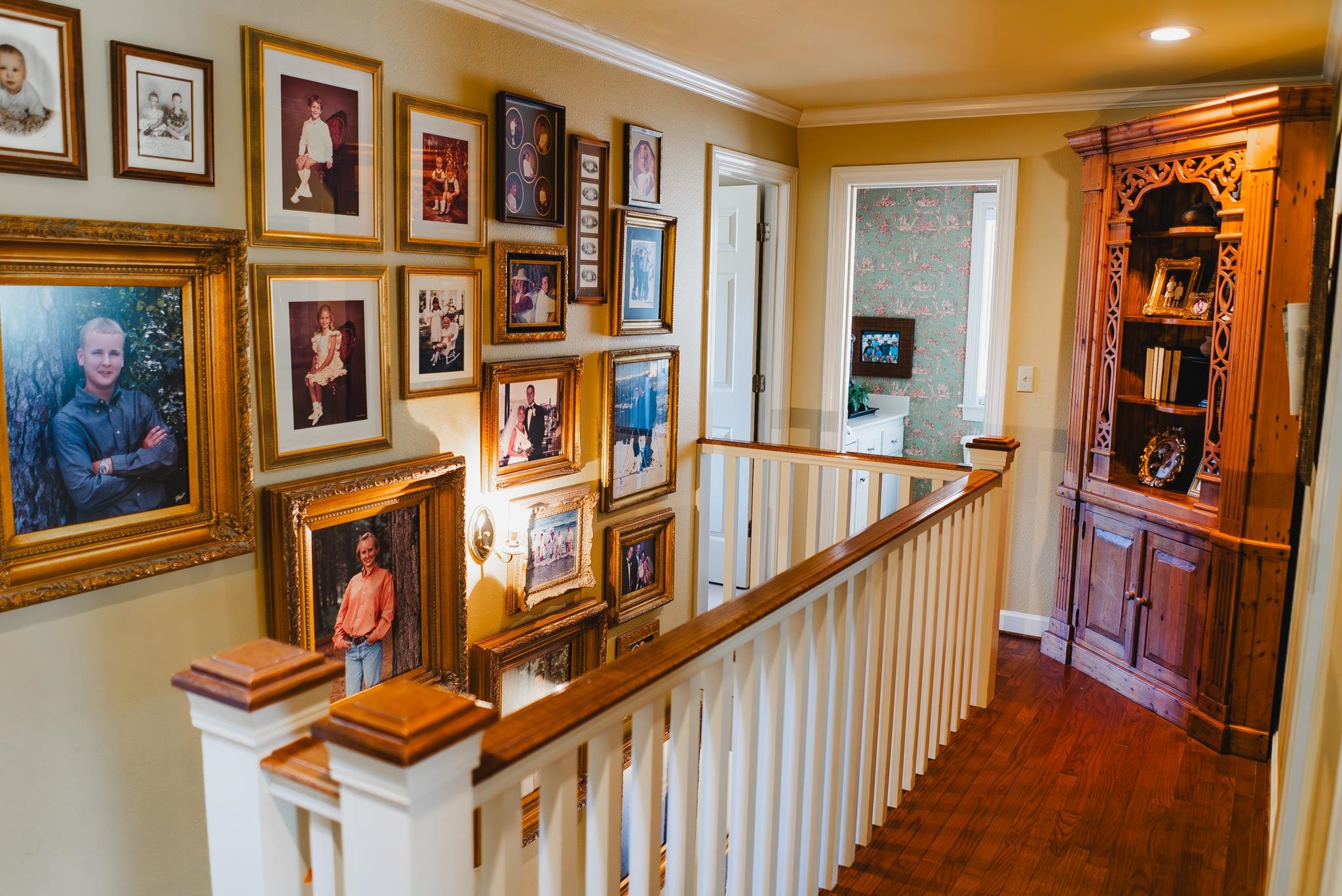 COUNTRY CLUB ESTATES - Residential