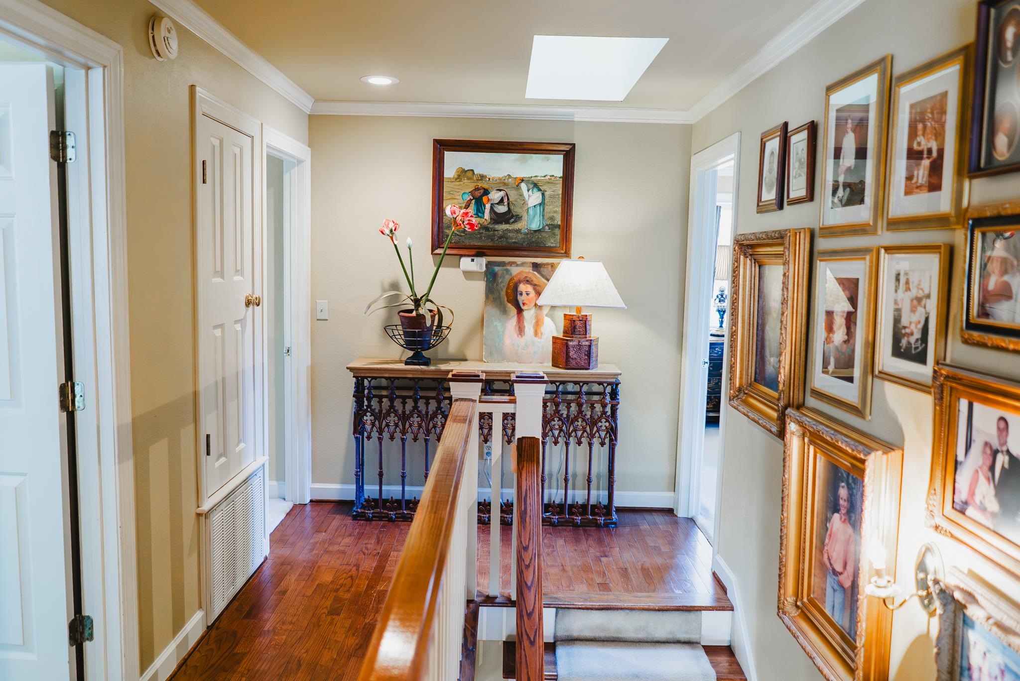 COUNTRY CLUB ESTATES - Residential