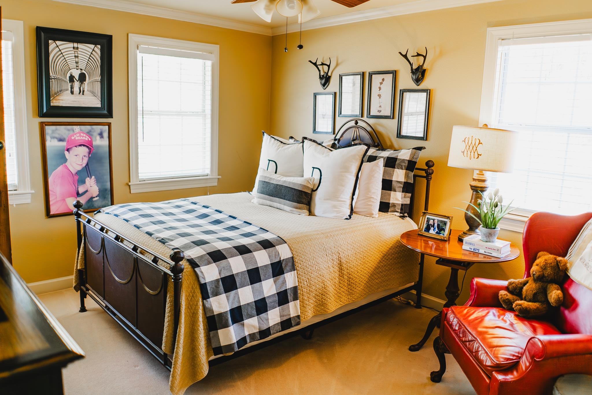 COUNTRY CLUB ESTATES - Residential