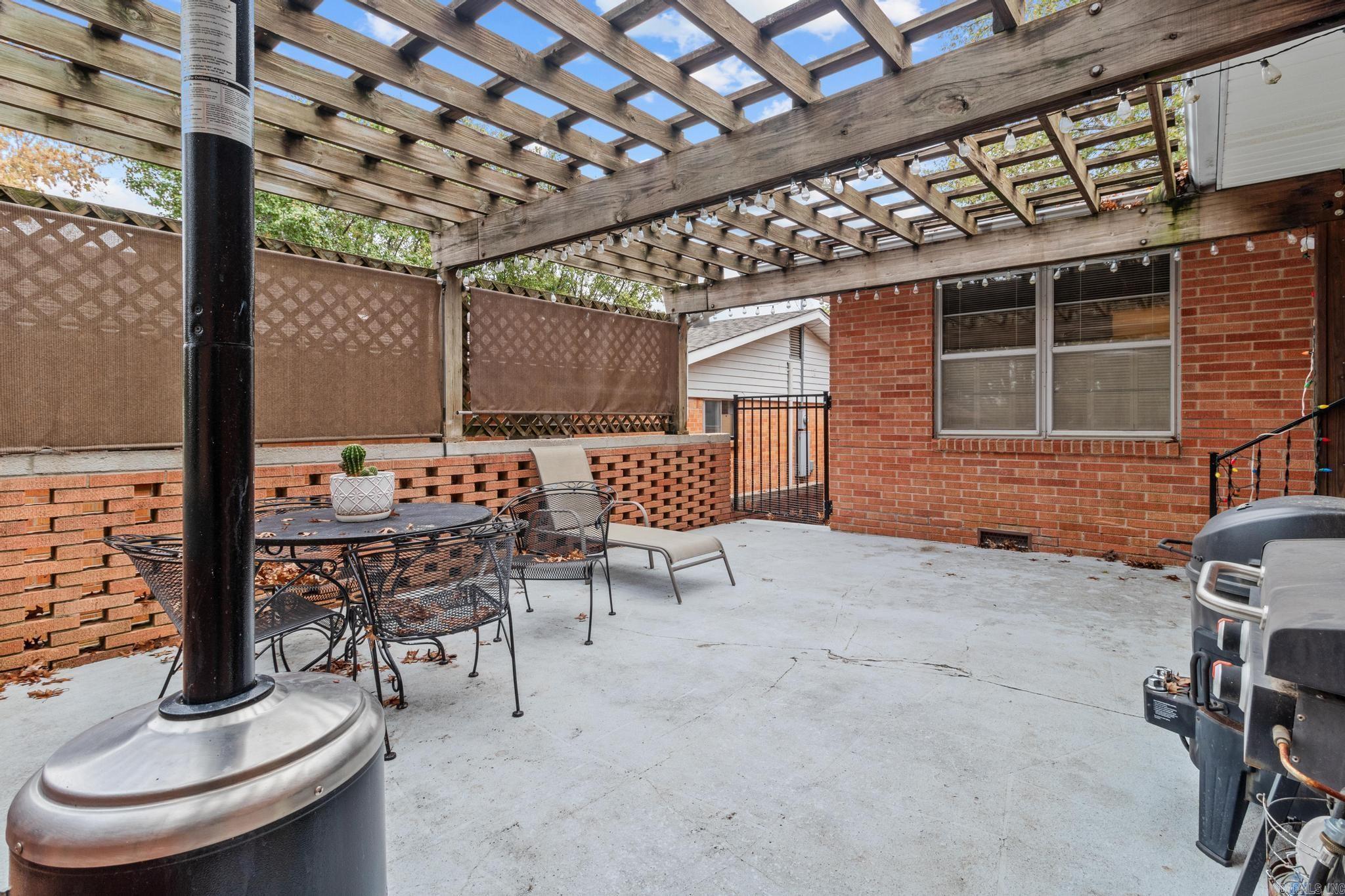 McDonalds Fifth - Residential