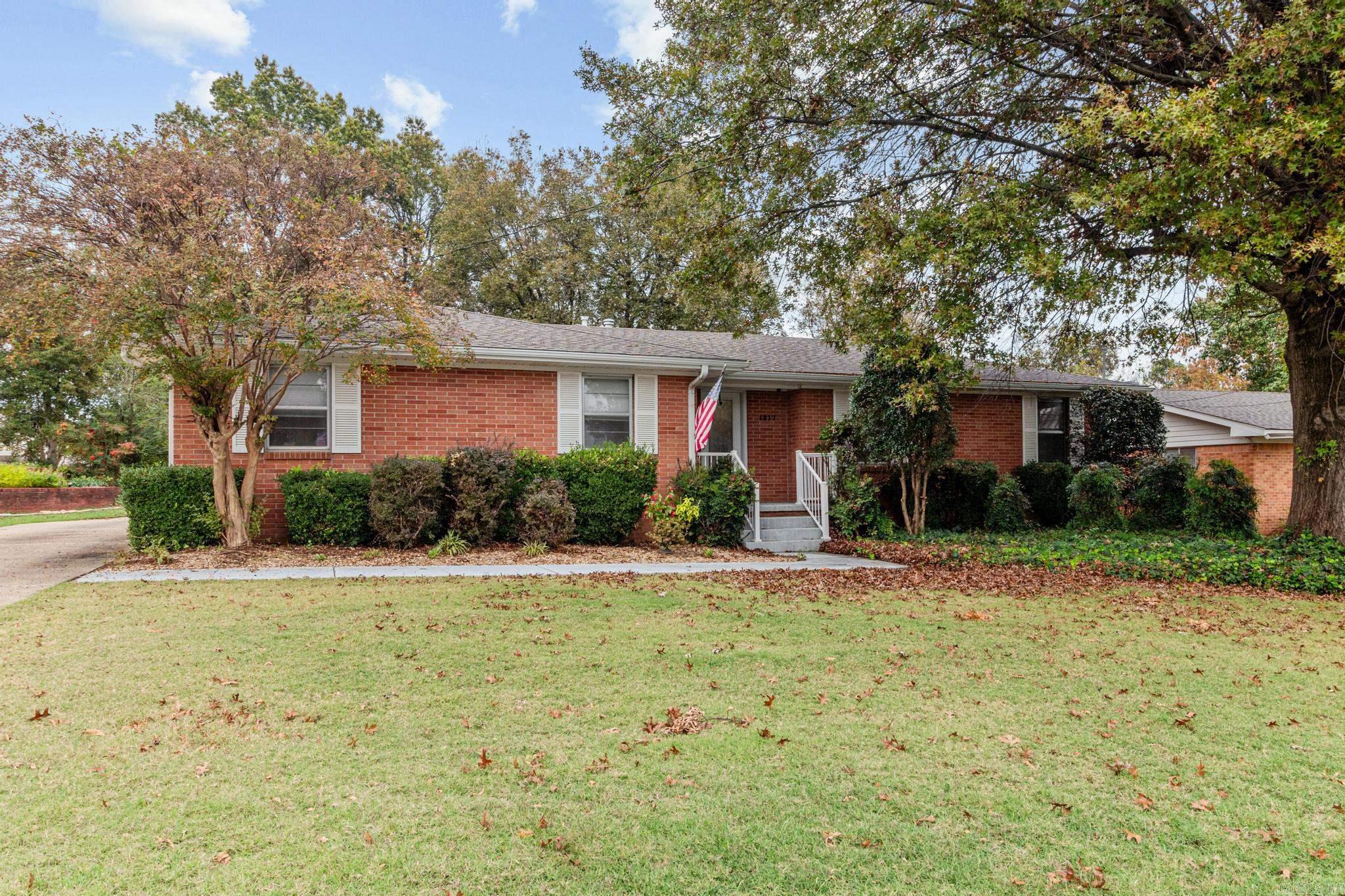 McDonalds Fifth - Residential