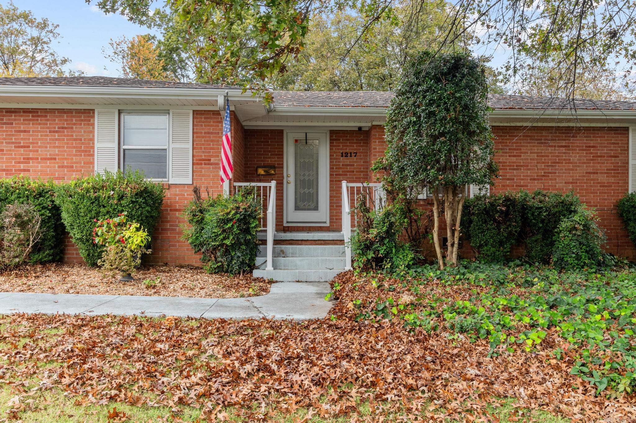 McDonalds Fifth - Residential