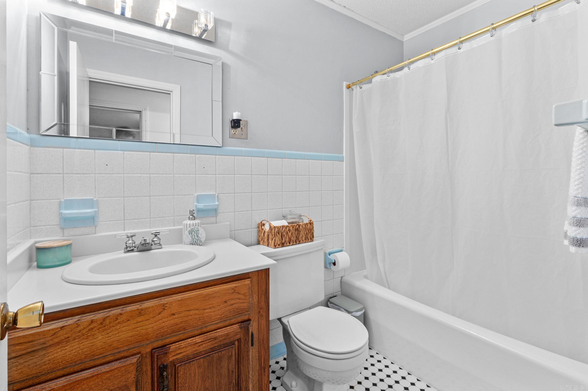 McDonalds Fifth - Residential