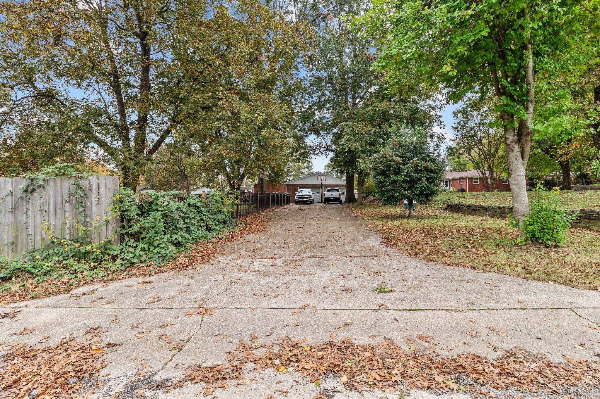 McDonalds Fifth - Residential