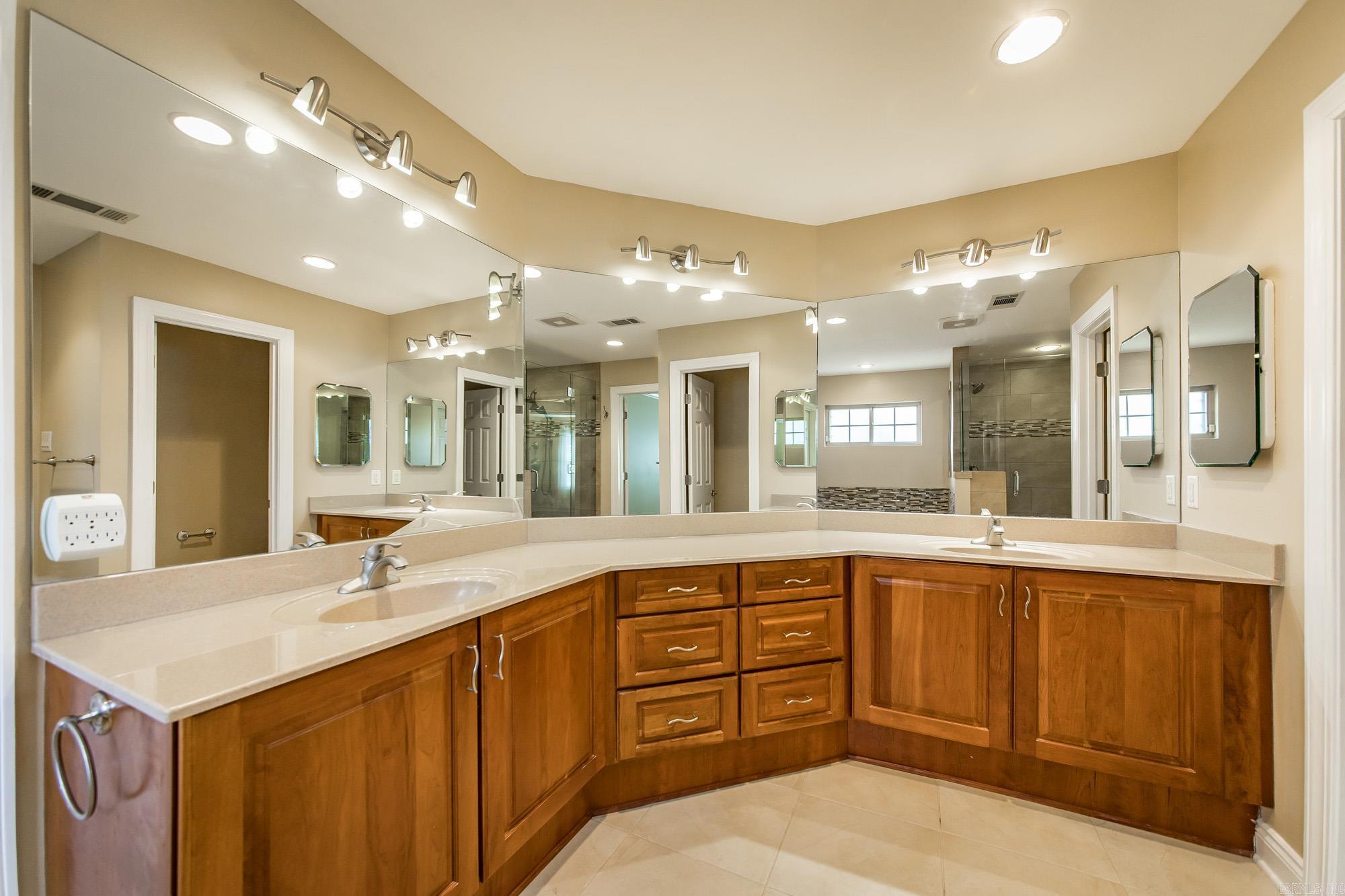 GREYSTONE - Residential