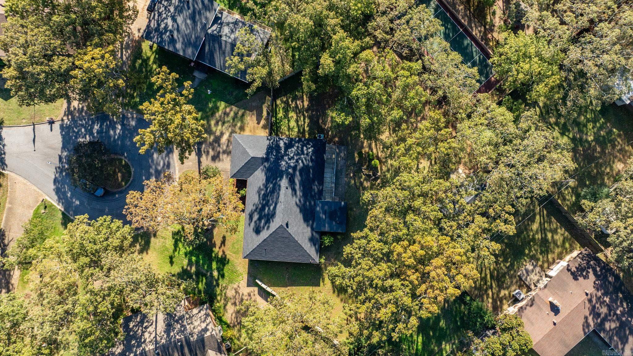 EAST MEADOW - Residential