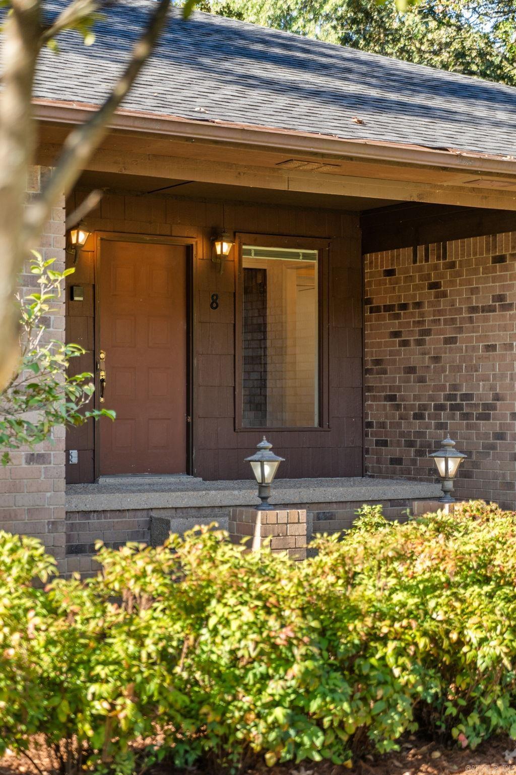 EAST MEADOW - Residential
