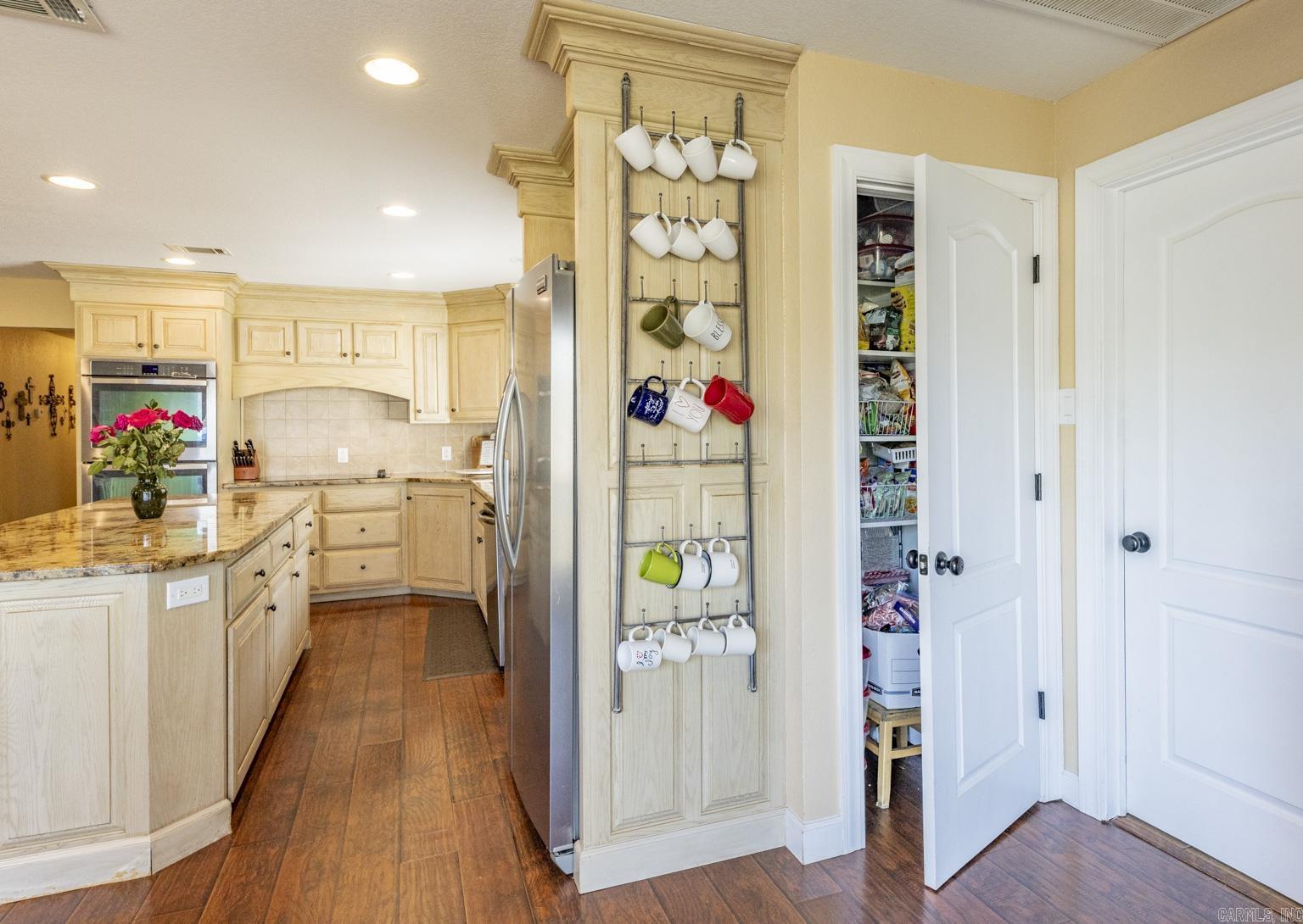 LAKE CATHERINE LAKE VIEW ESTATES - Residential