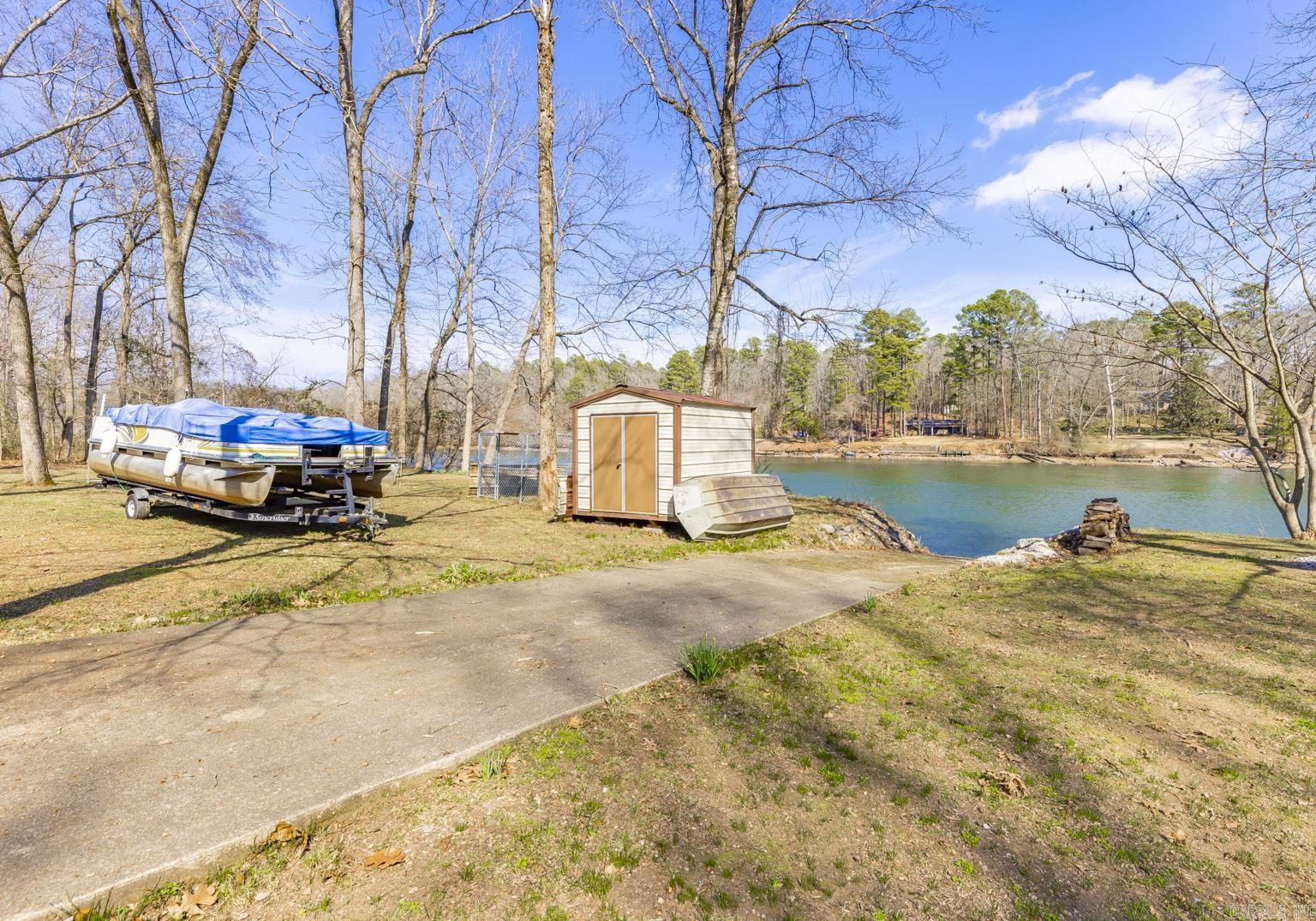 LAKE CATHERINE LAKE VIEW ESTATES - Residential