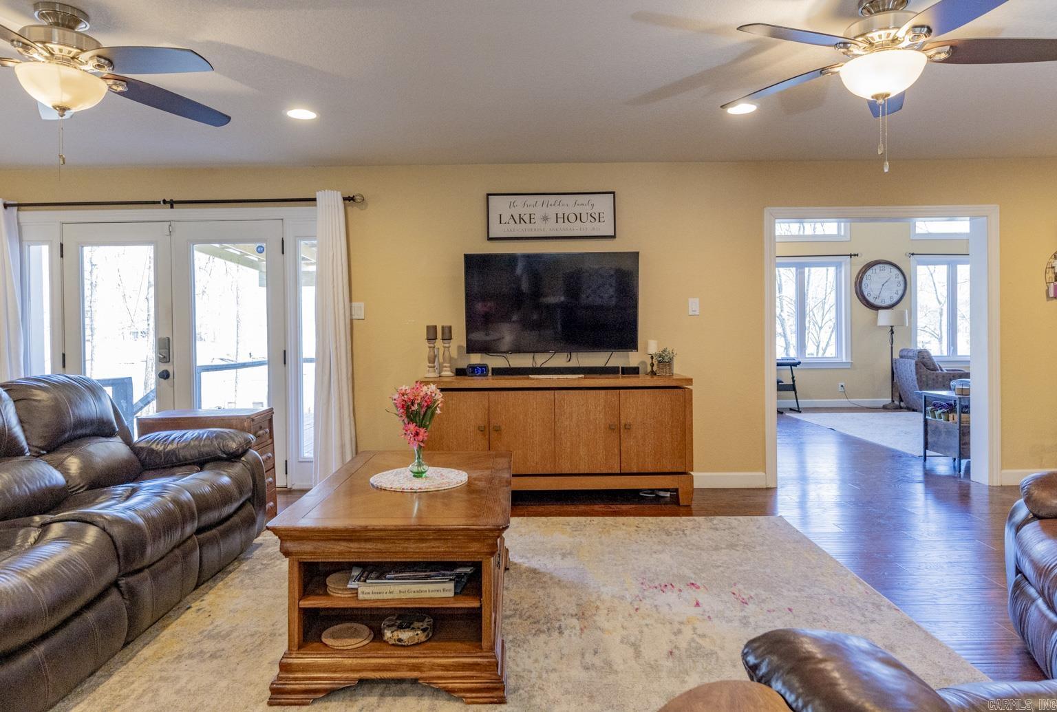 LAKE CATHERINE LAKE VIEW ESTATES - Residential