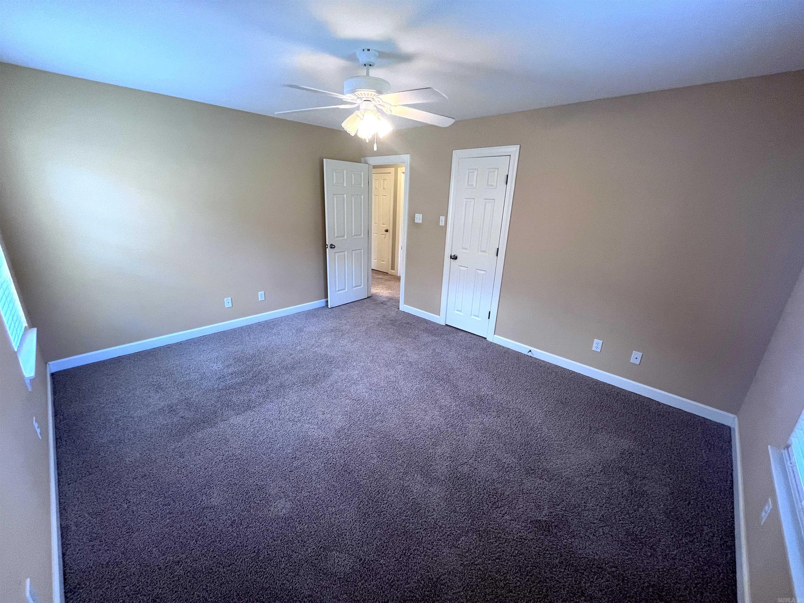 Base Meadows - Residential Lease