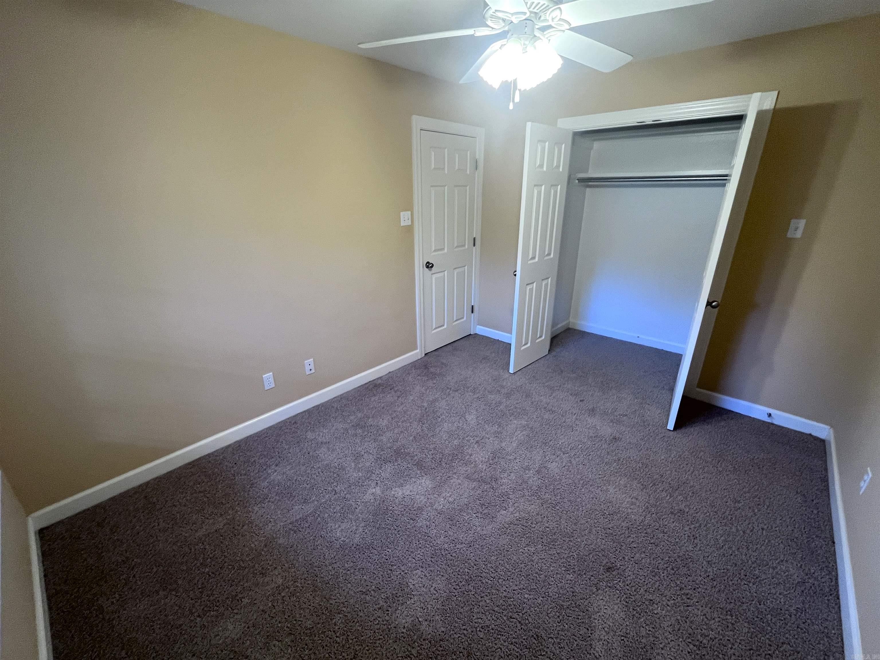 Base Meadows - Residential Lease