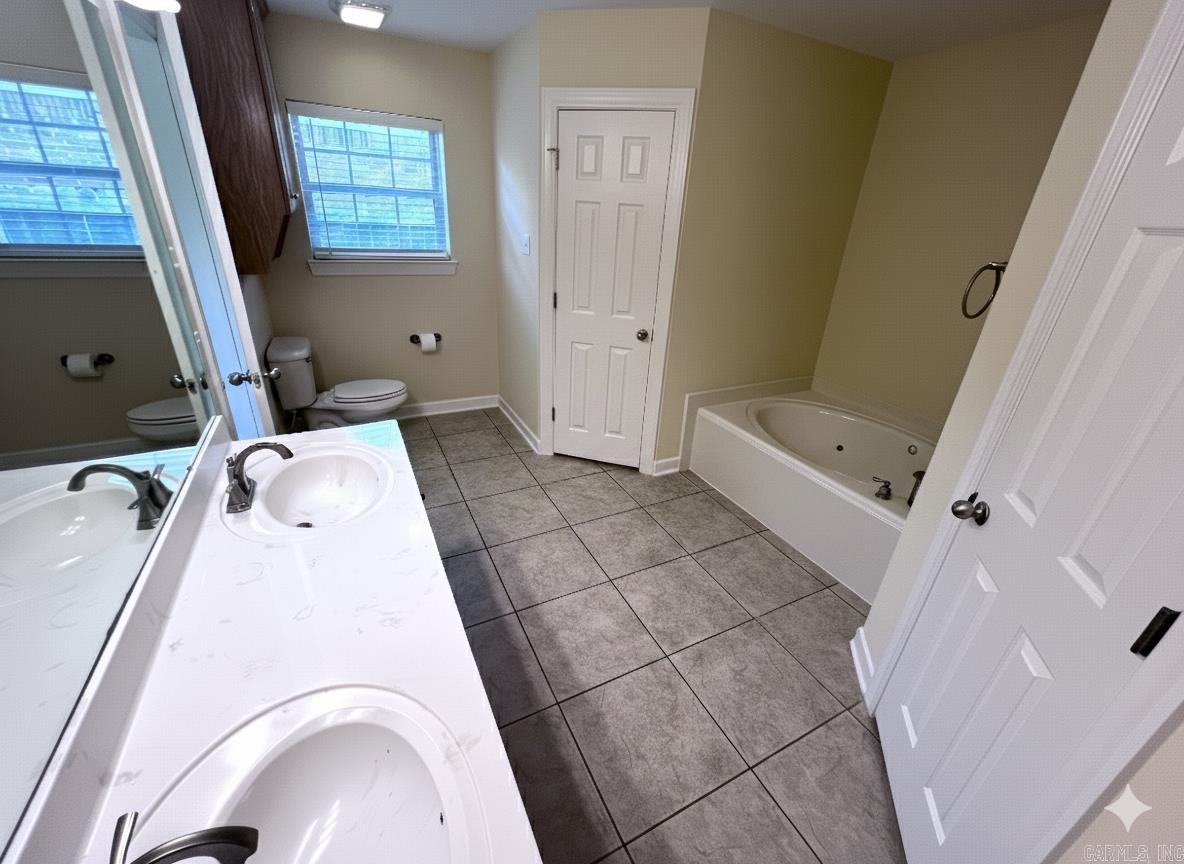 Base Meadows - Residential Lease