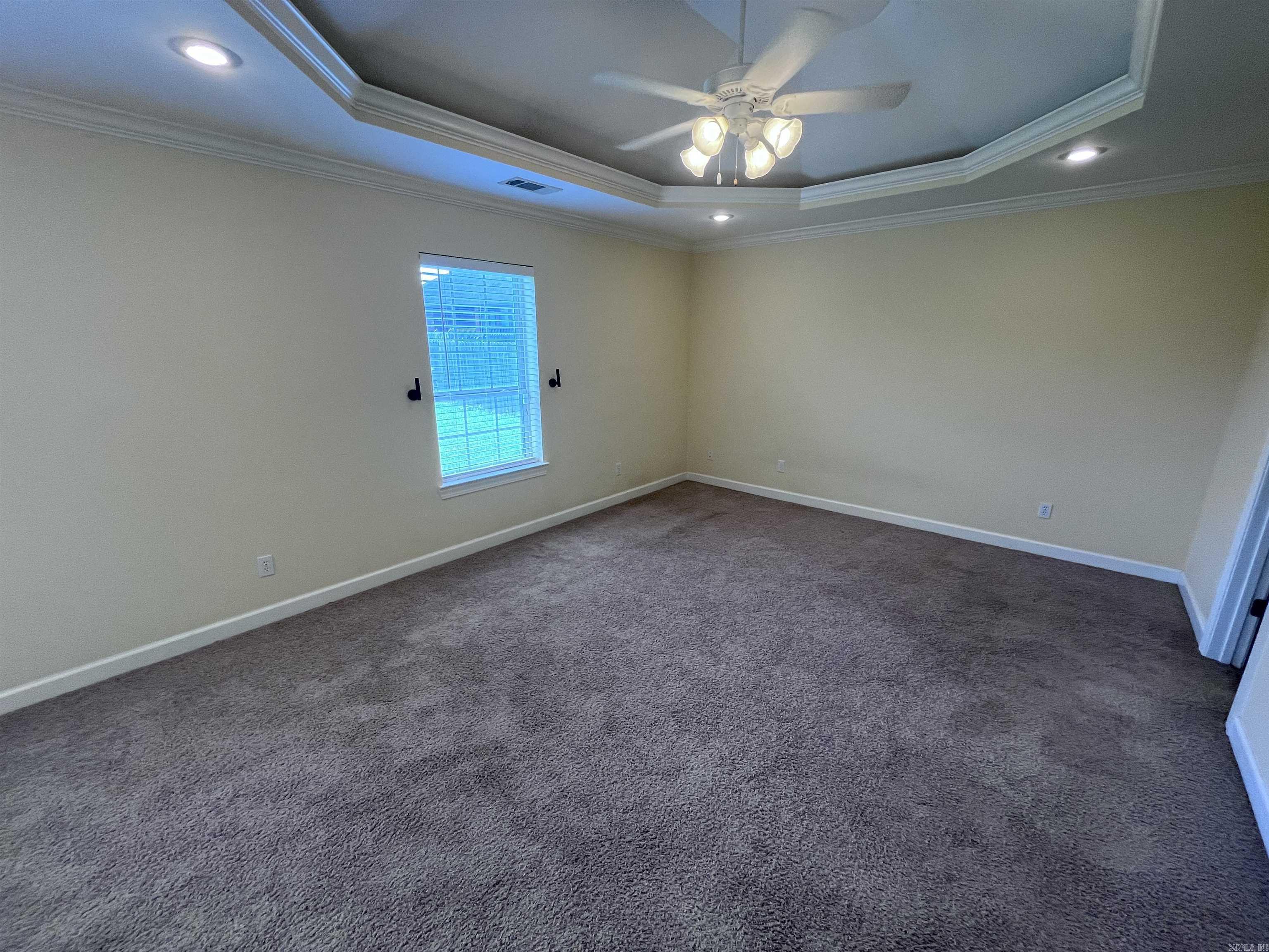Base Meadows - Residential Lease