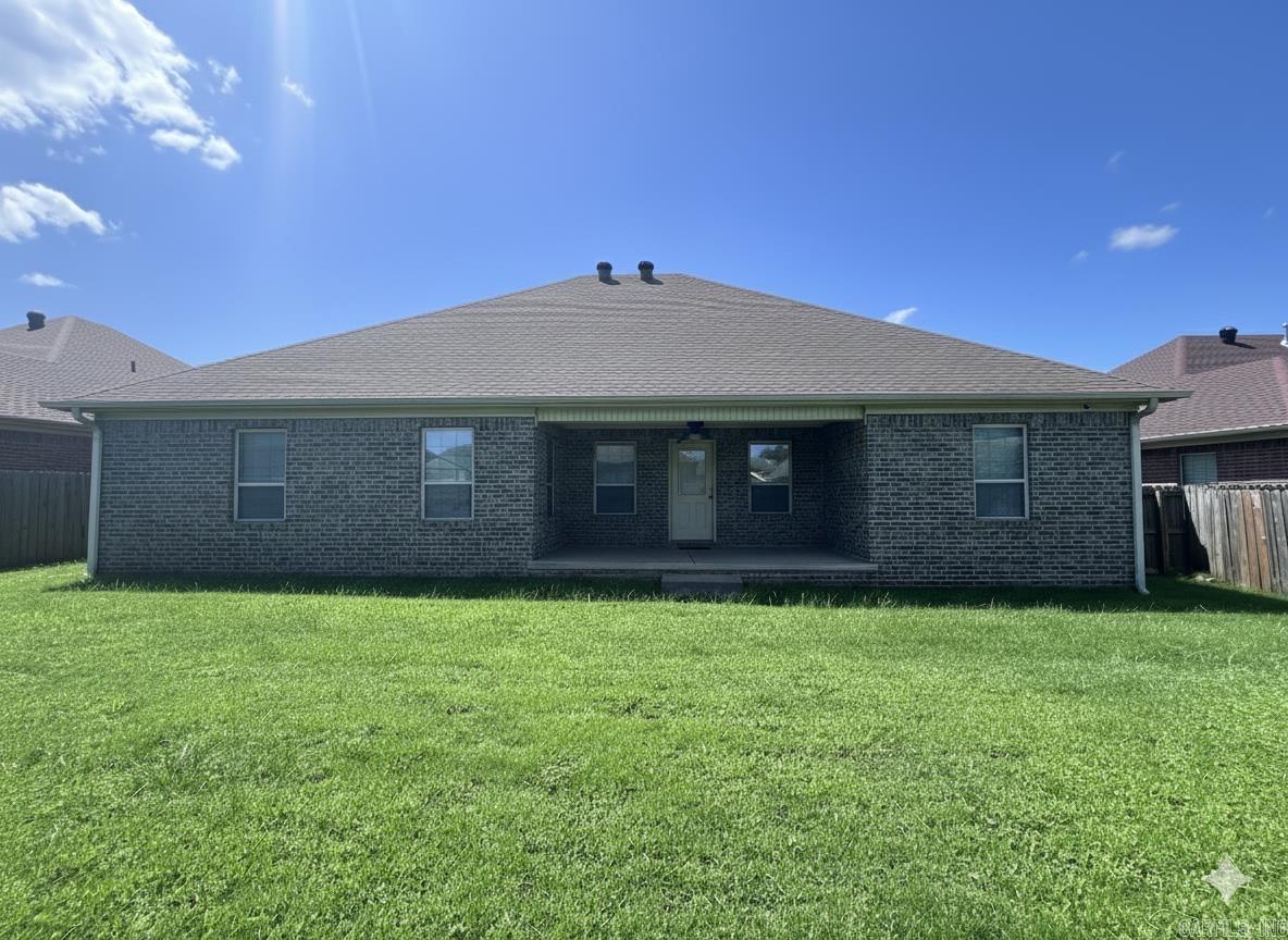 Base Meadows - Residential Lease