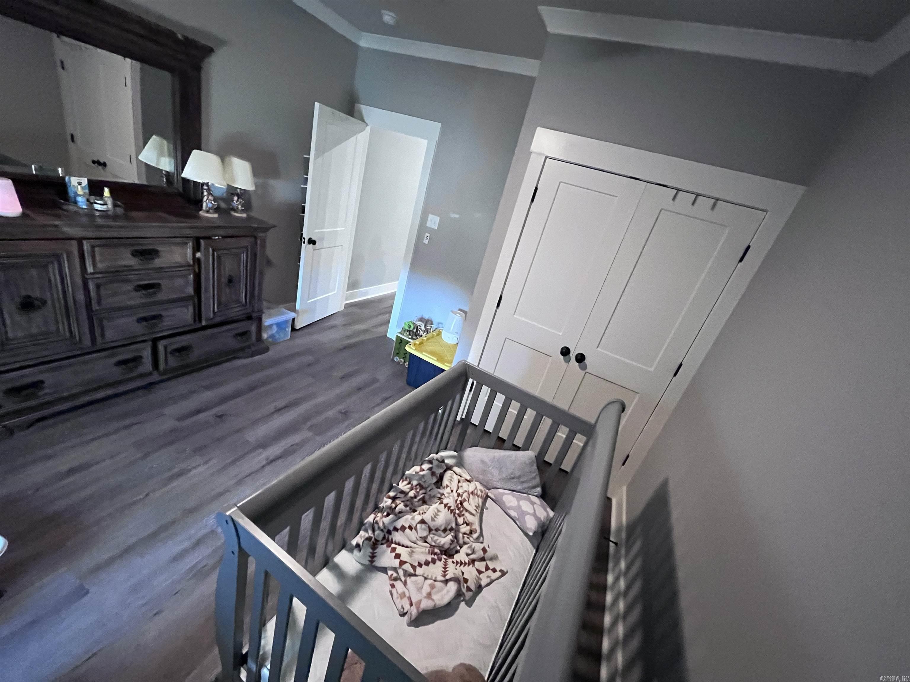 MOUNT TABOR ESTATES - Residential Lease