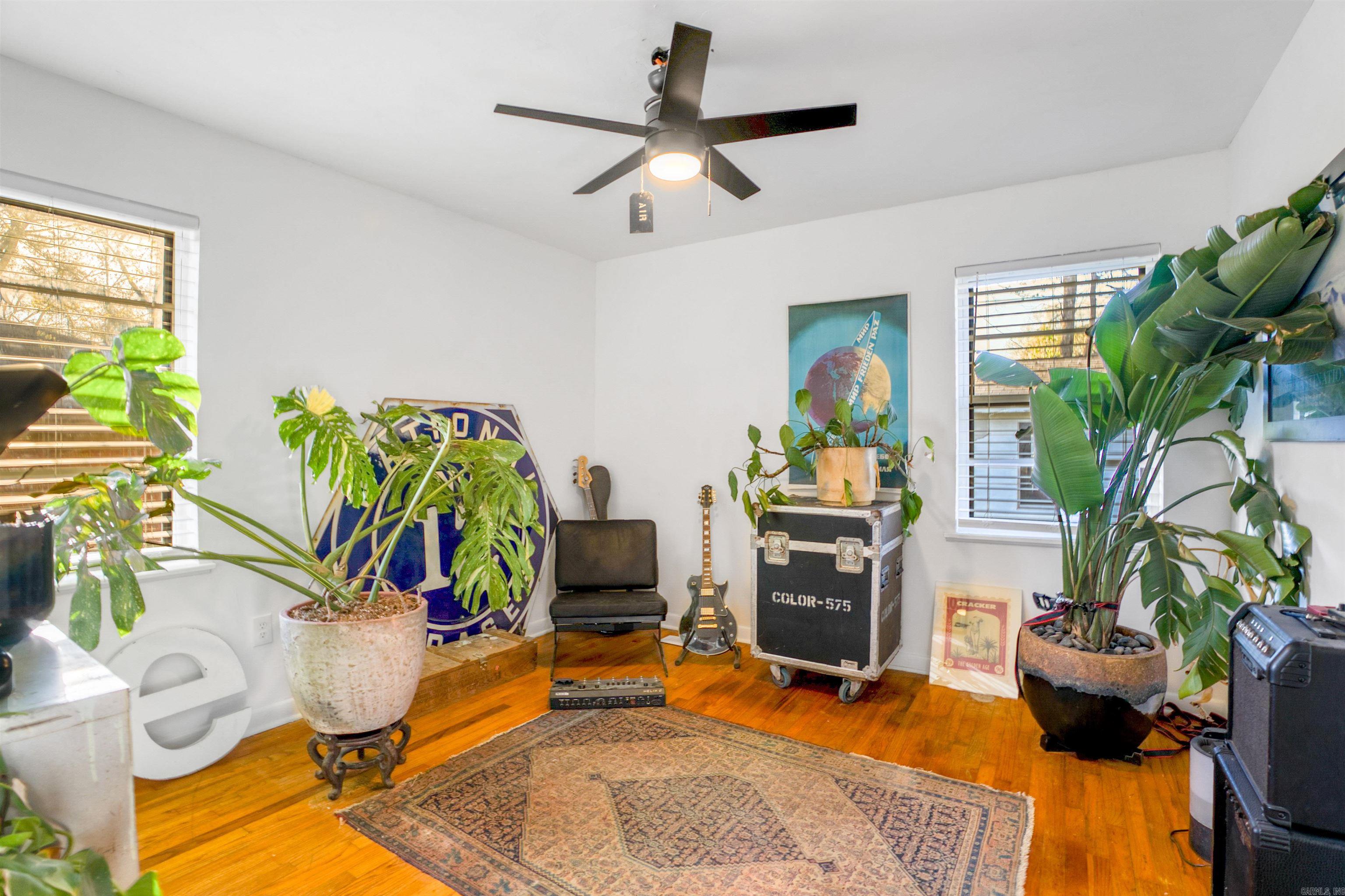 PARK HILL - Residential