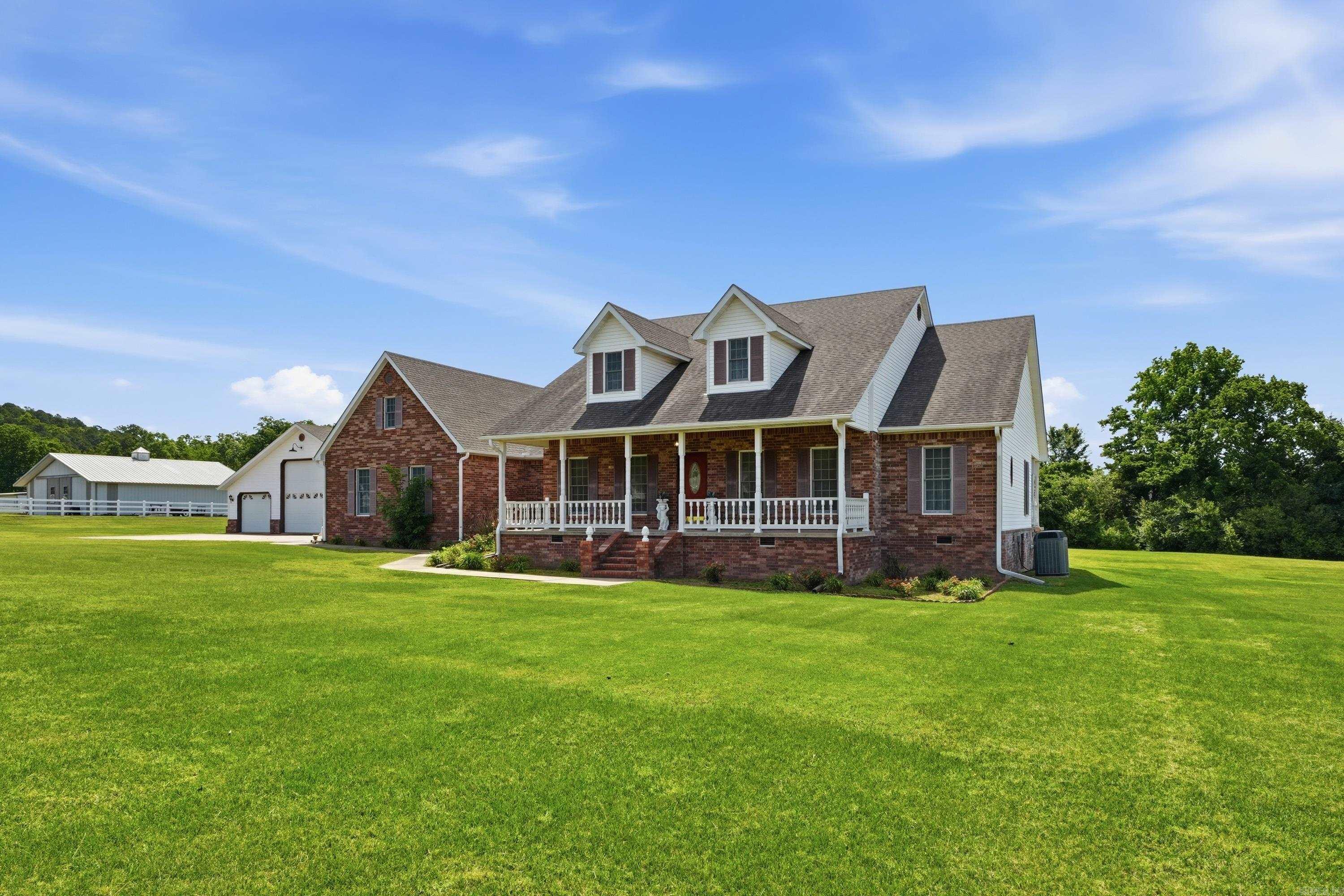 MEADOW BROOK ACRES - Residential