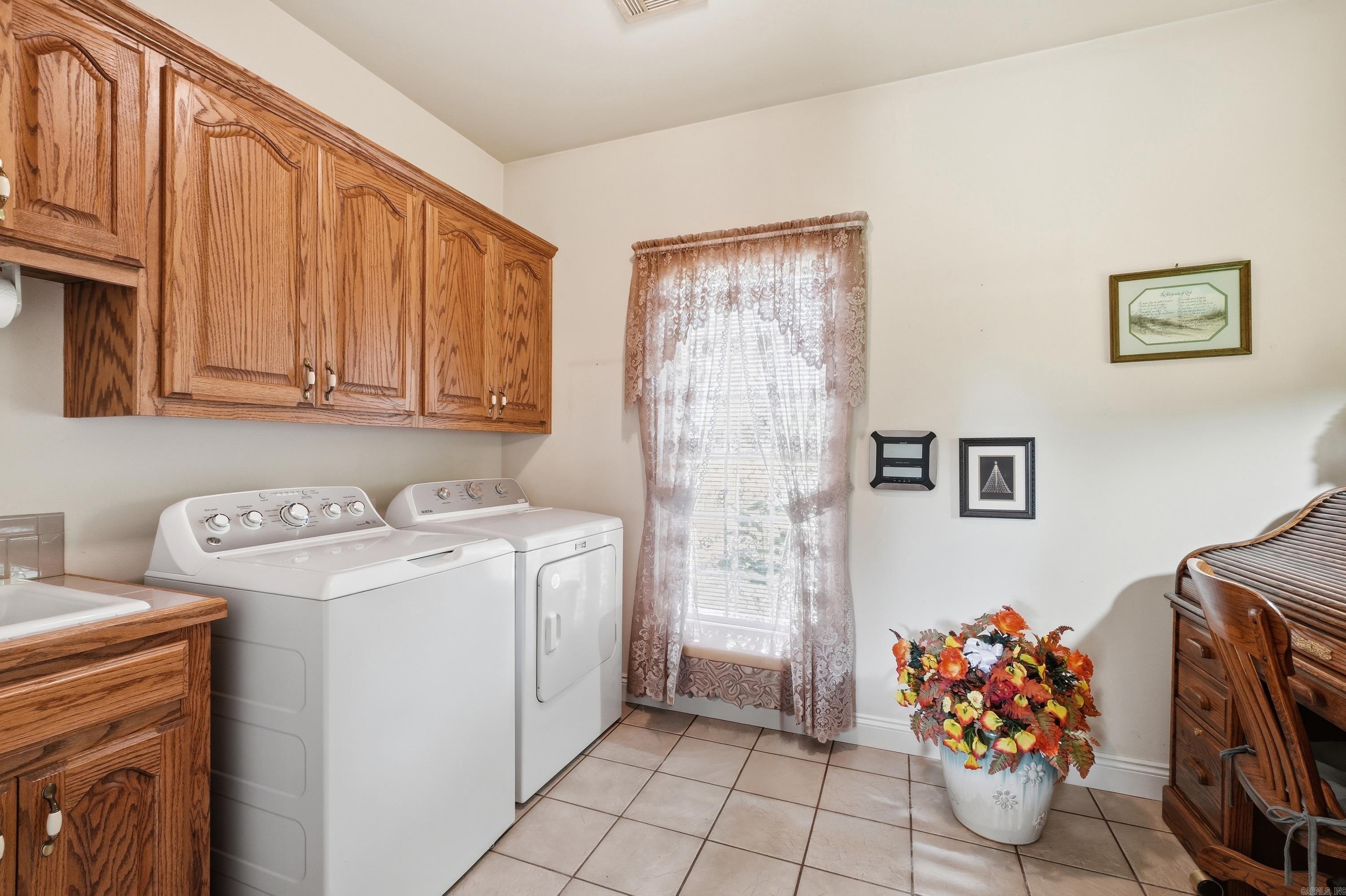 MEADOW BROOK ACRES - Residential