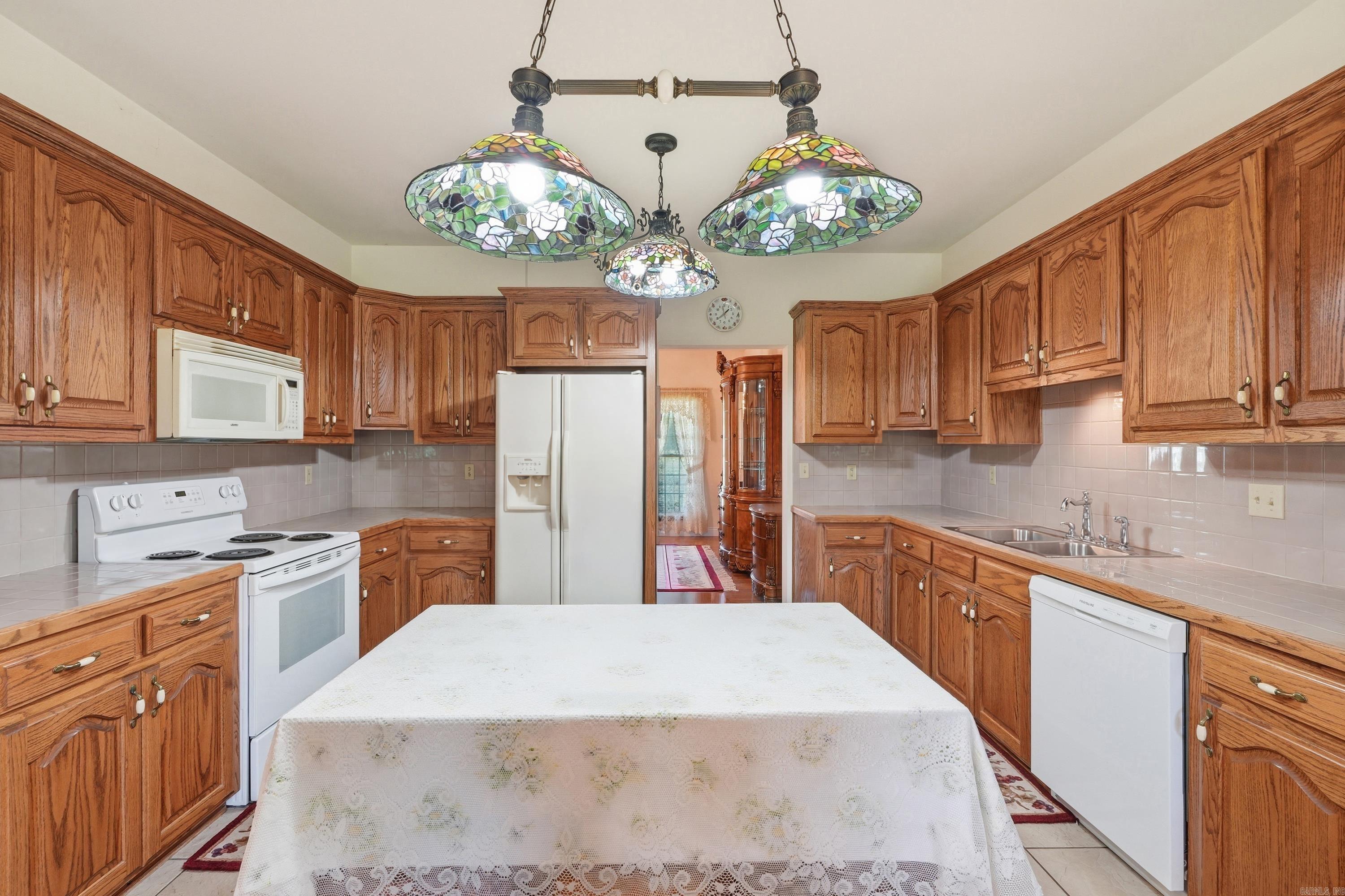 MEADOW BROOK ACRES - Residential