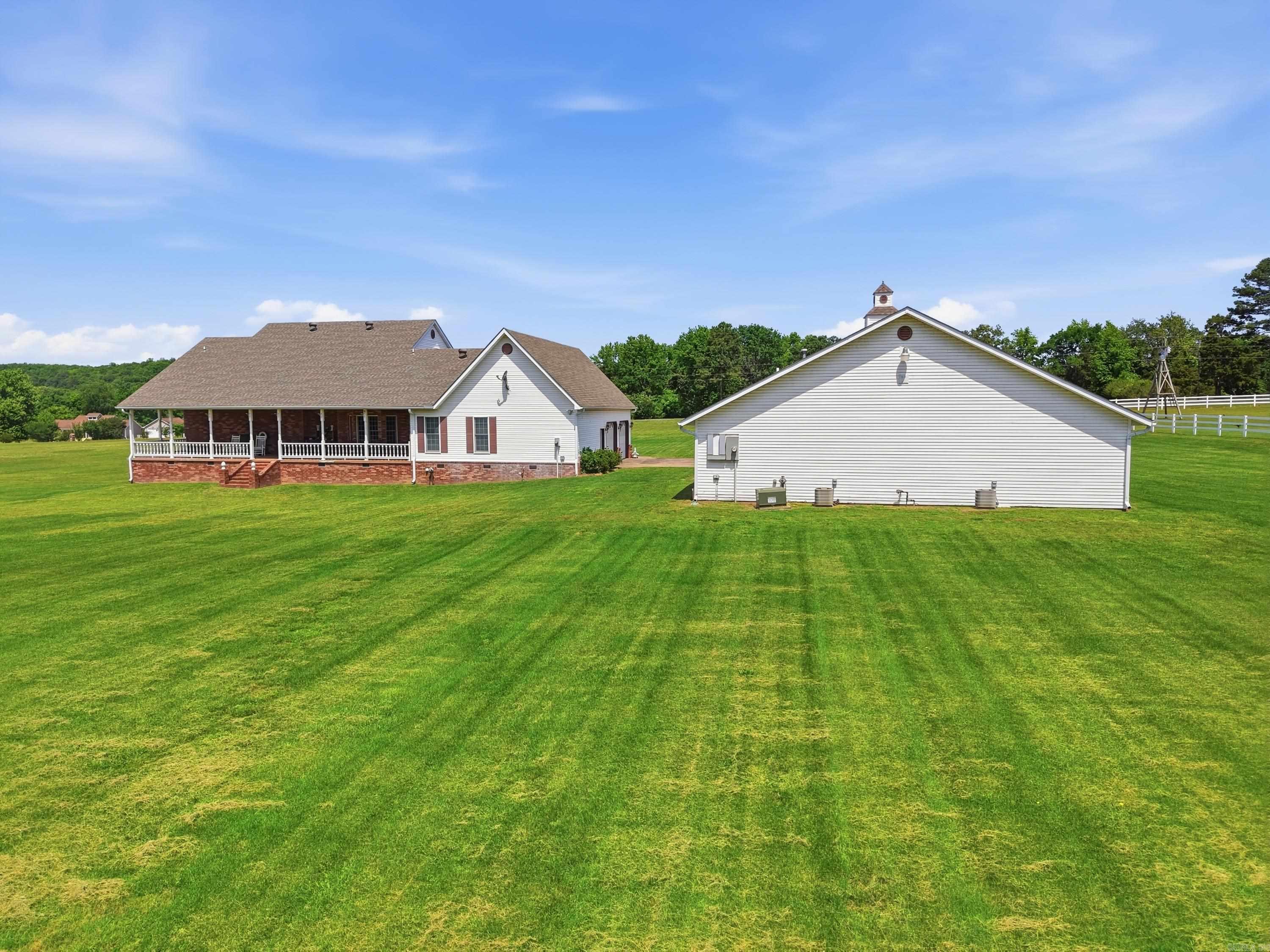 MEADOW BROOK ACRES - Residential