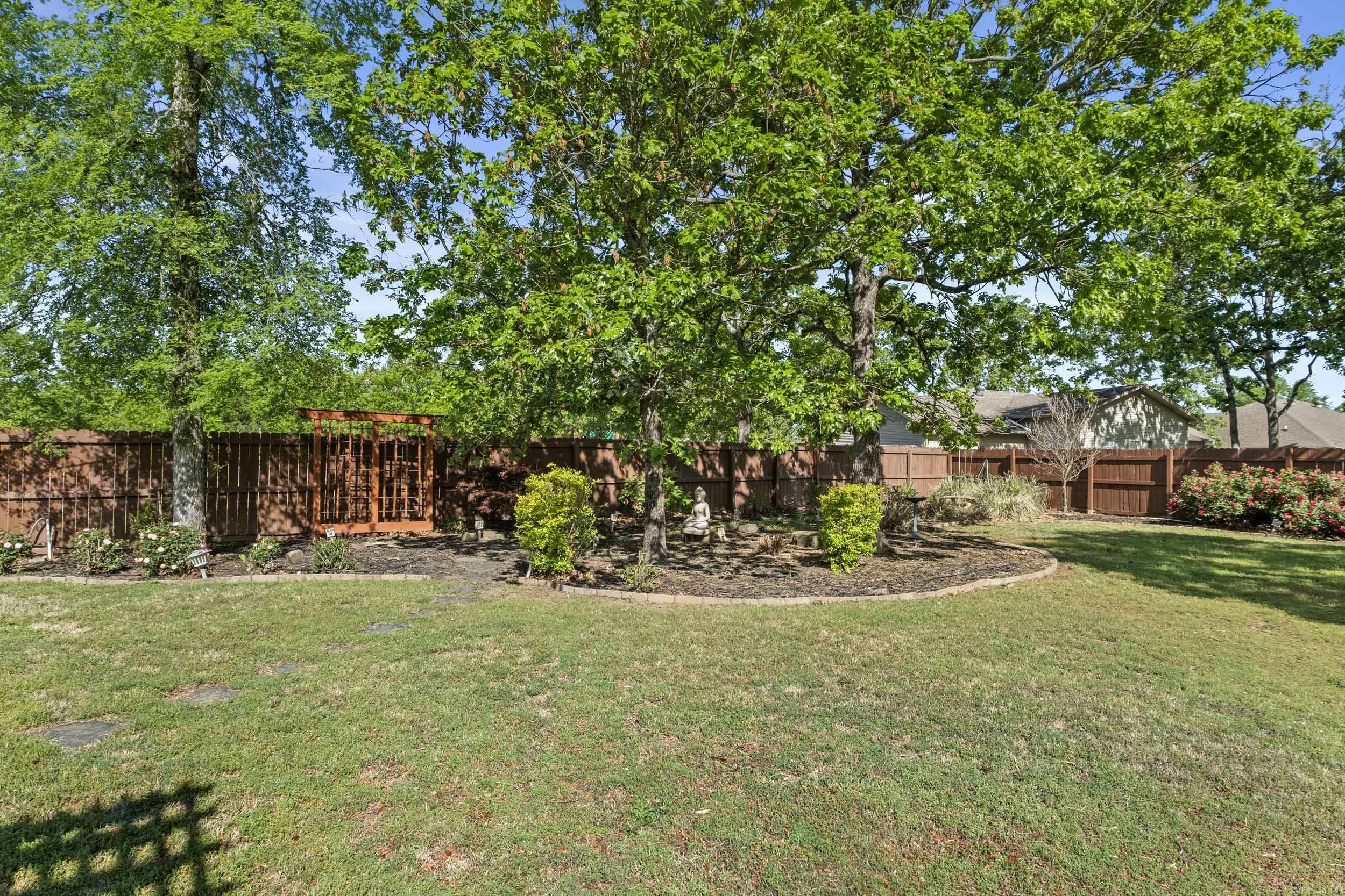 WELLINGTON PLACE - Residential