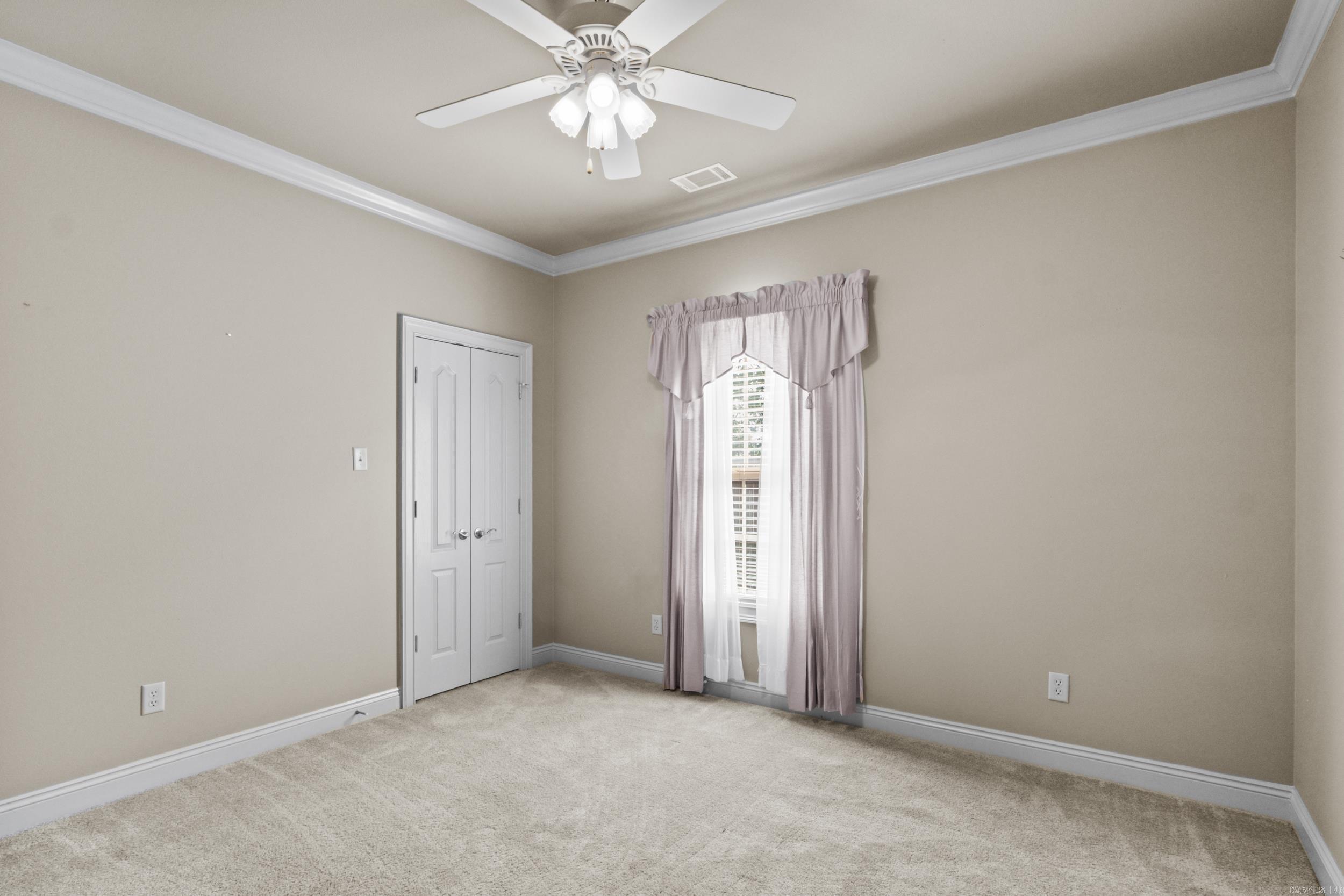 WELLINGTON PLACE - Residential