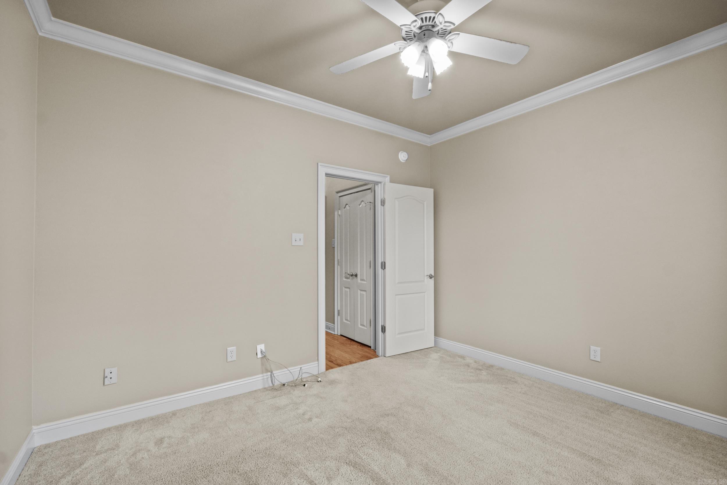 WELLINGTON PLACE - Residential