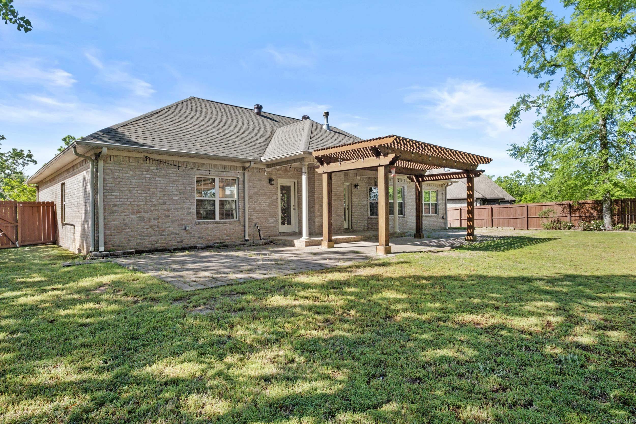 WELLINGTON PLACE - Residential