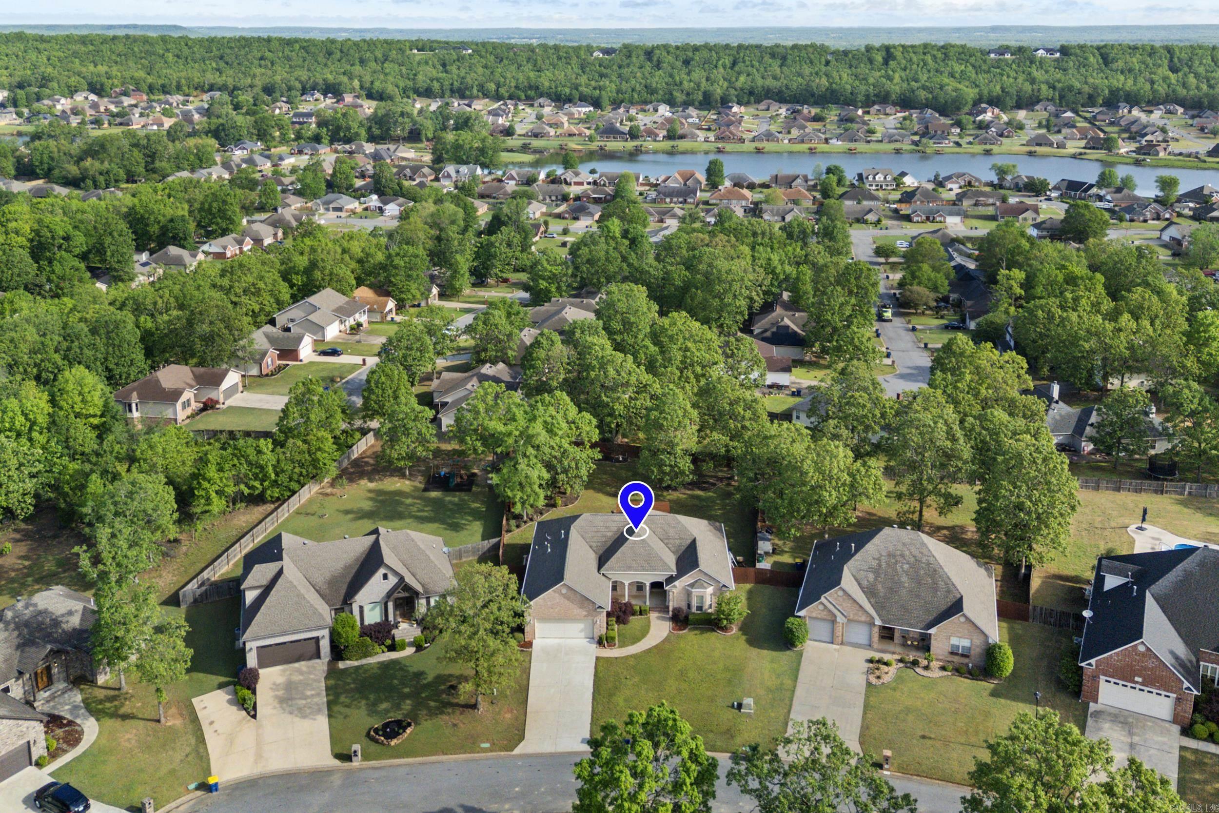 WELLINGTON PLACE - Residential