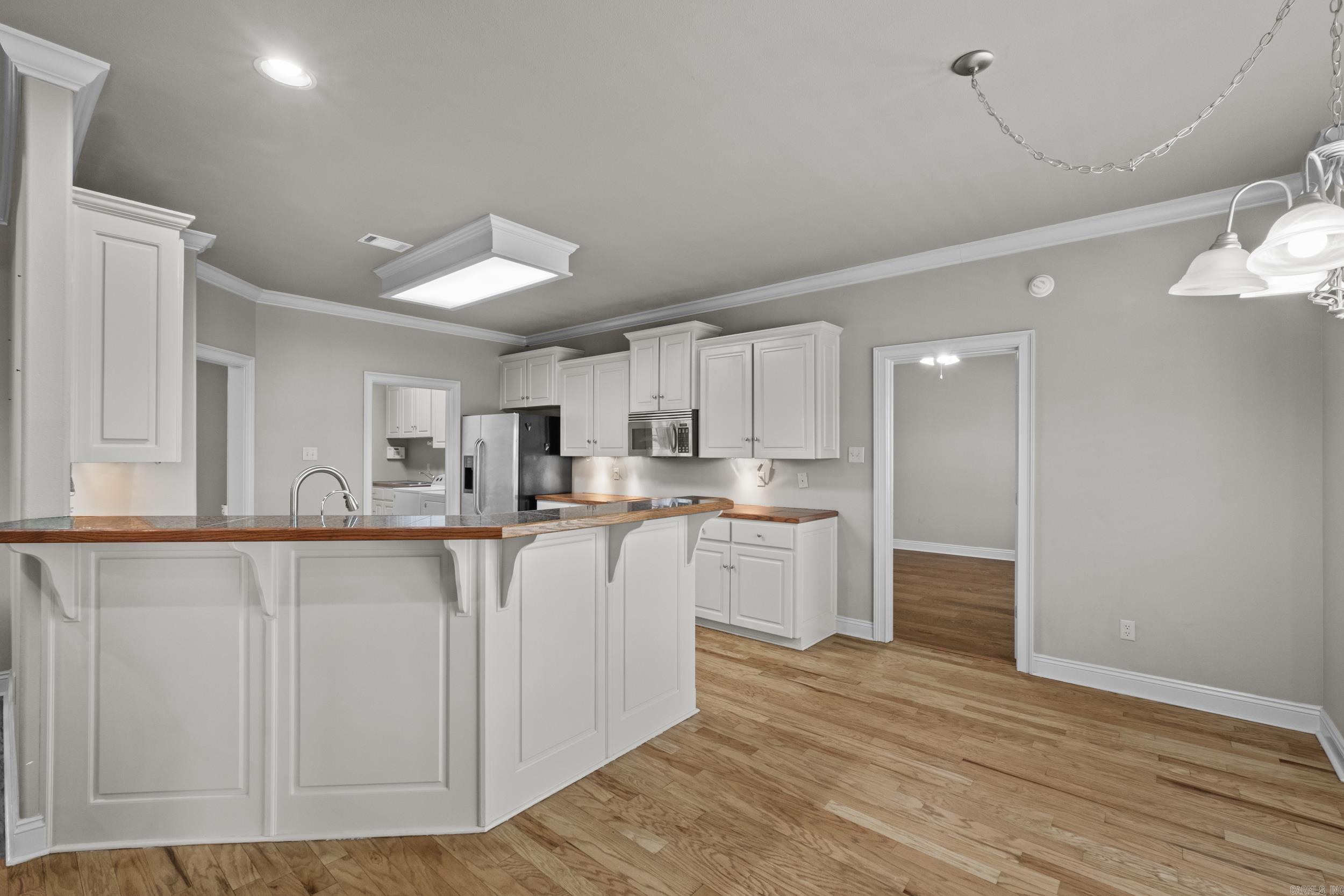 WELLINGTON PLACE - Residential