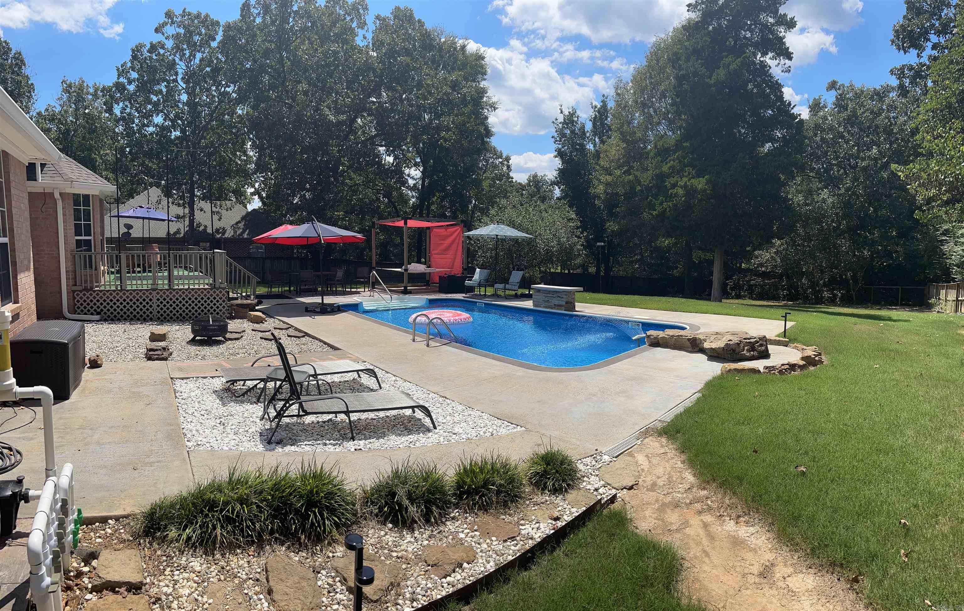 CLUB WEST ESTATES - Residential