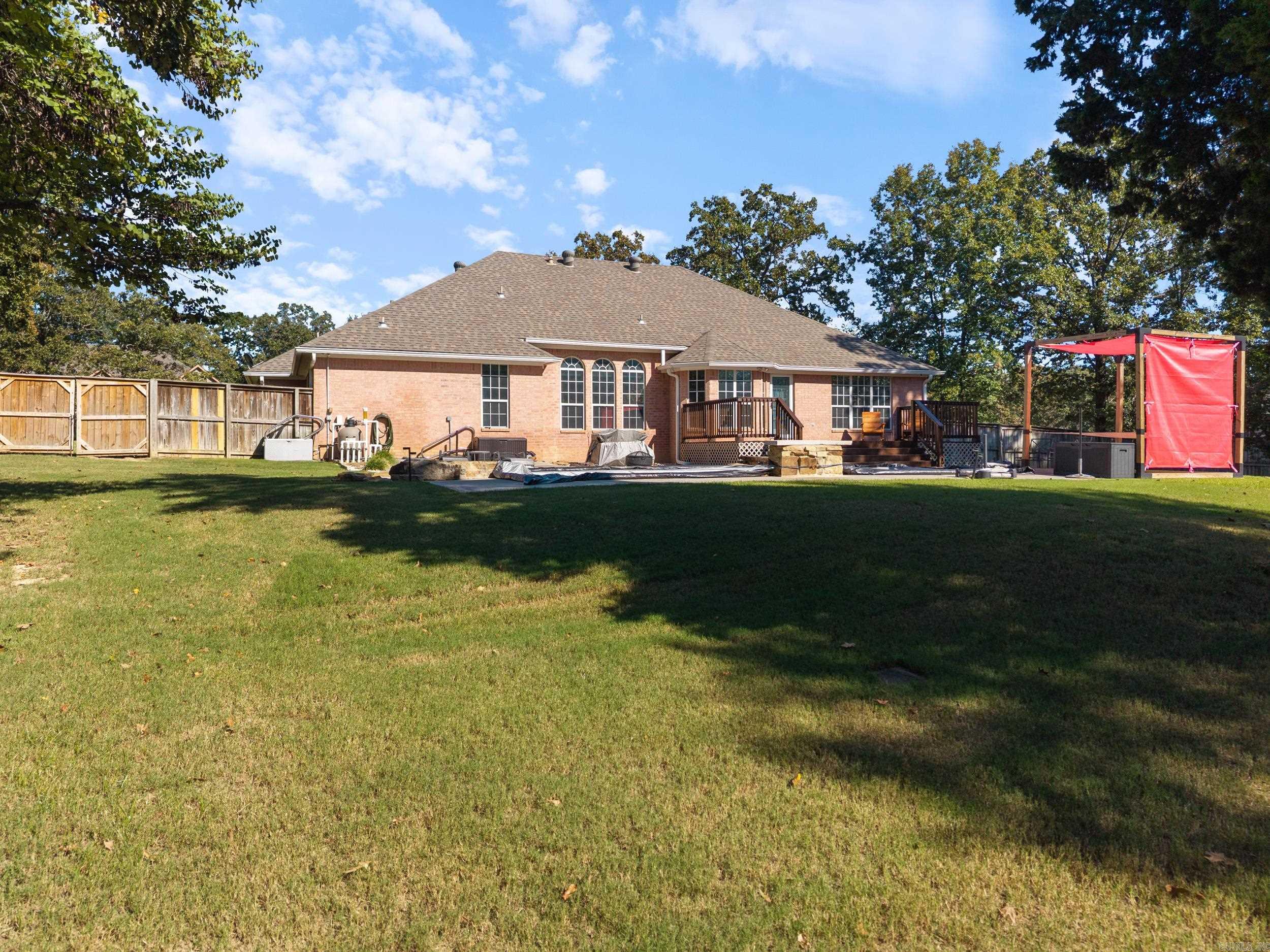 CLUB WEST ESTATES - Residential