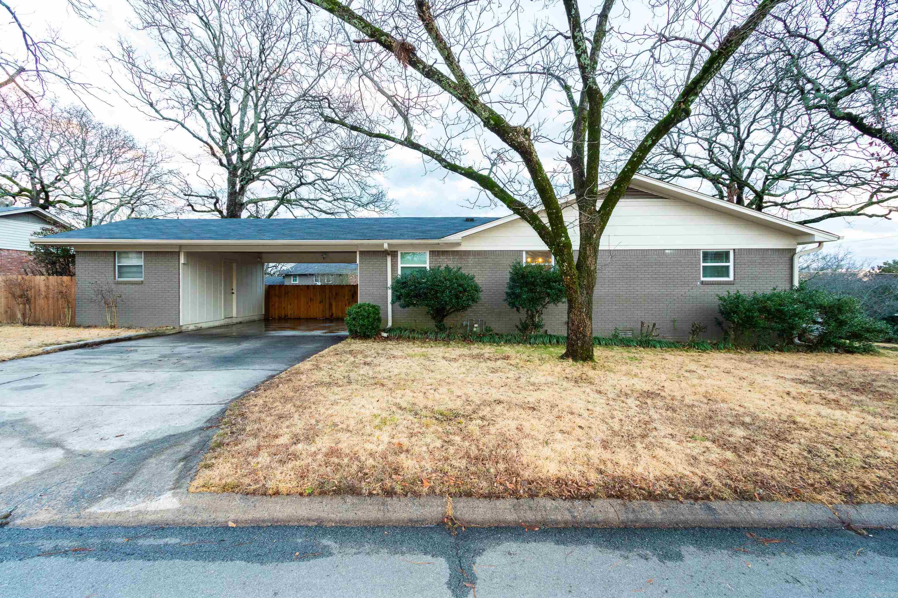 PARK HILL - Residential