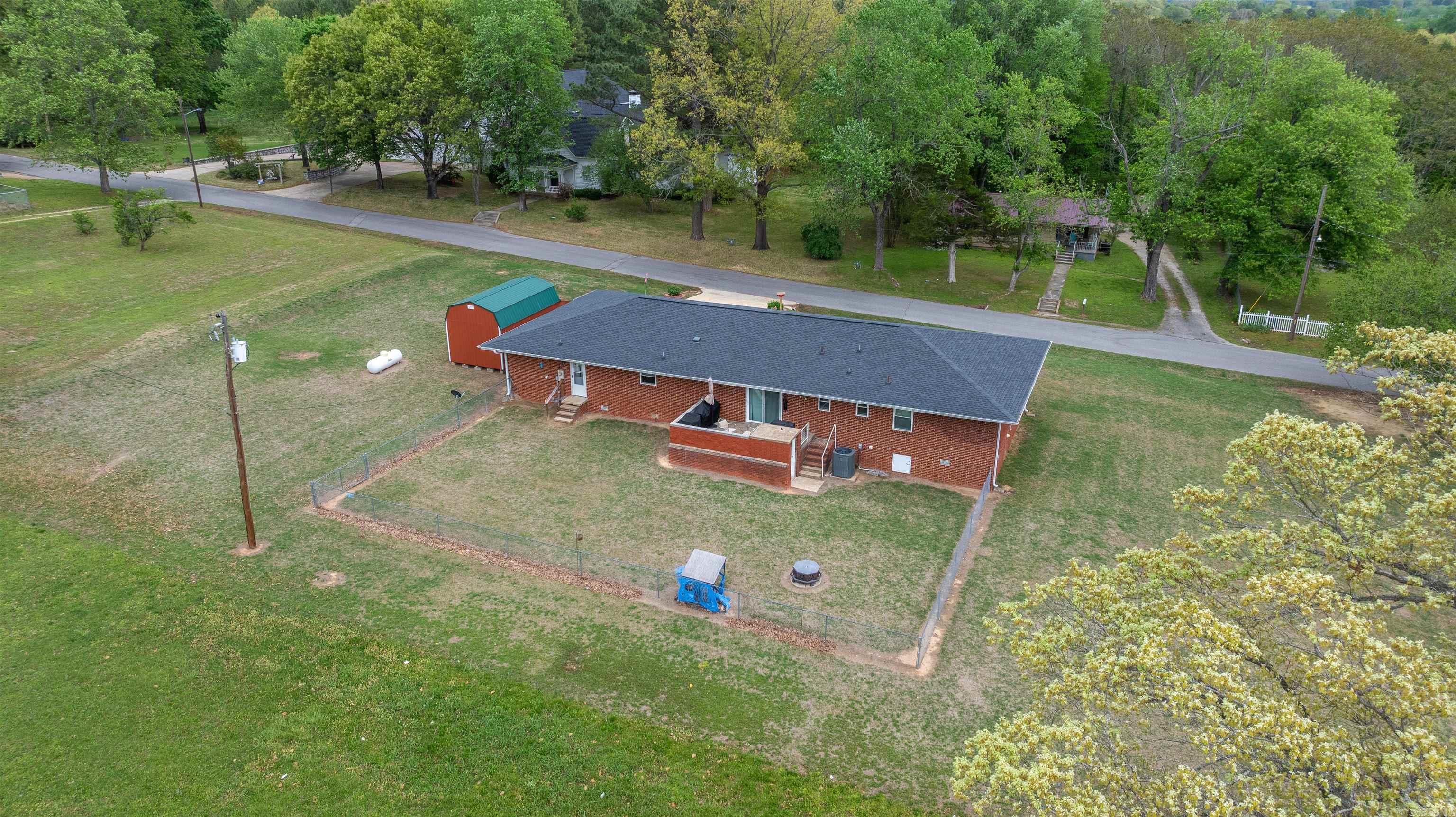 ORIGINAL TOWN - MELBOURNE - Residential