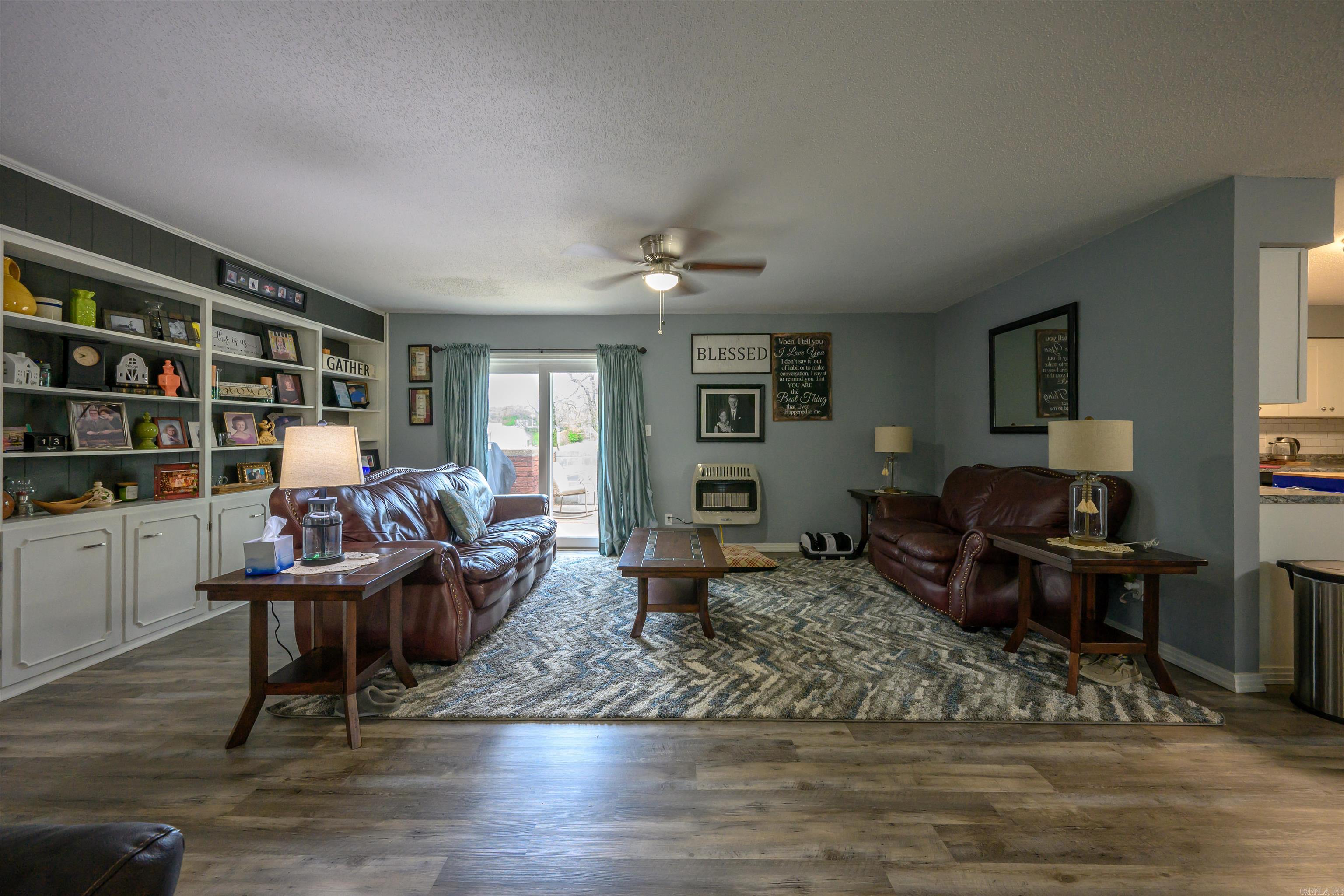 ORIGINAL TOWN - MELBOURNE - Residential