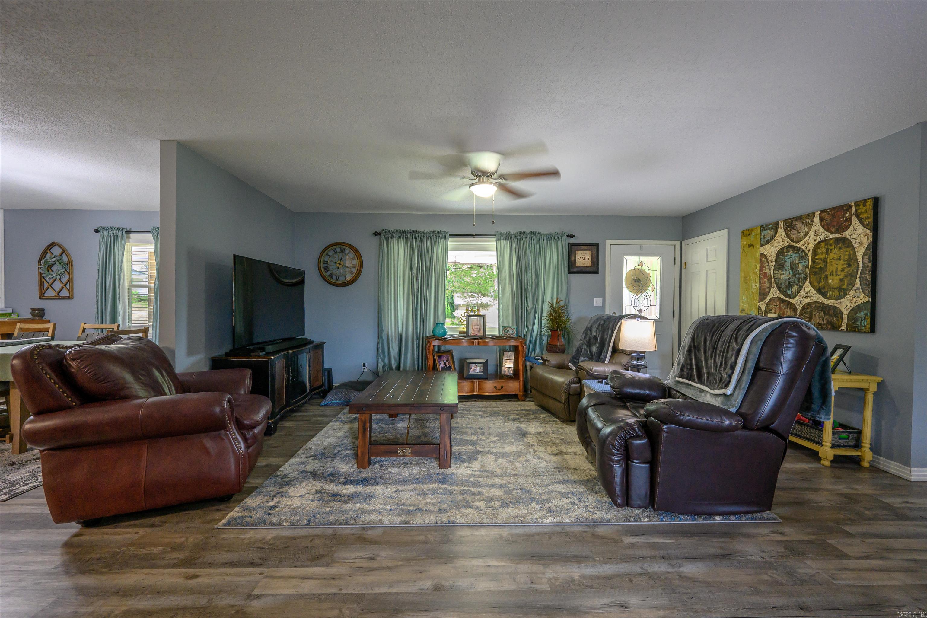 ORIGINAL TOWN - MELBOURNE - Residential